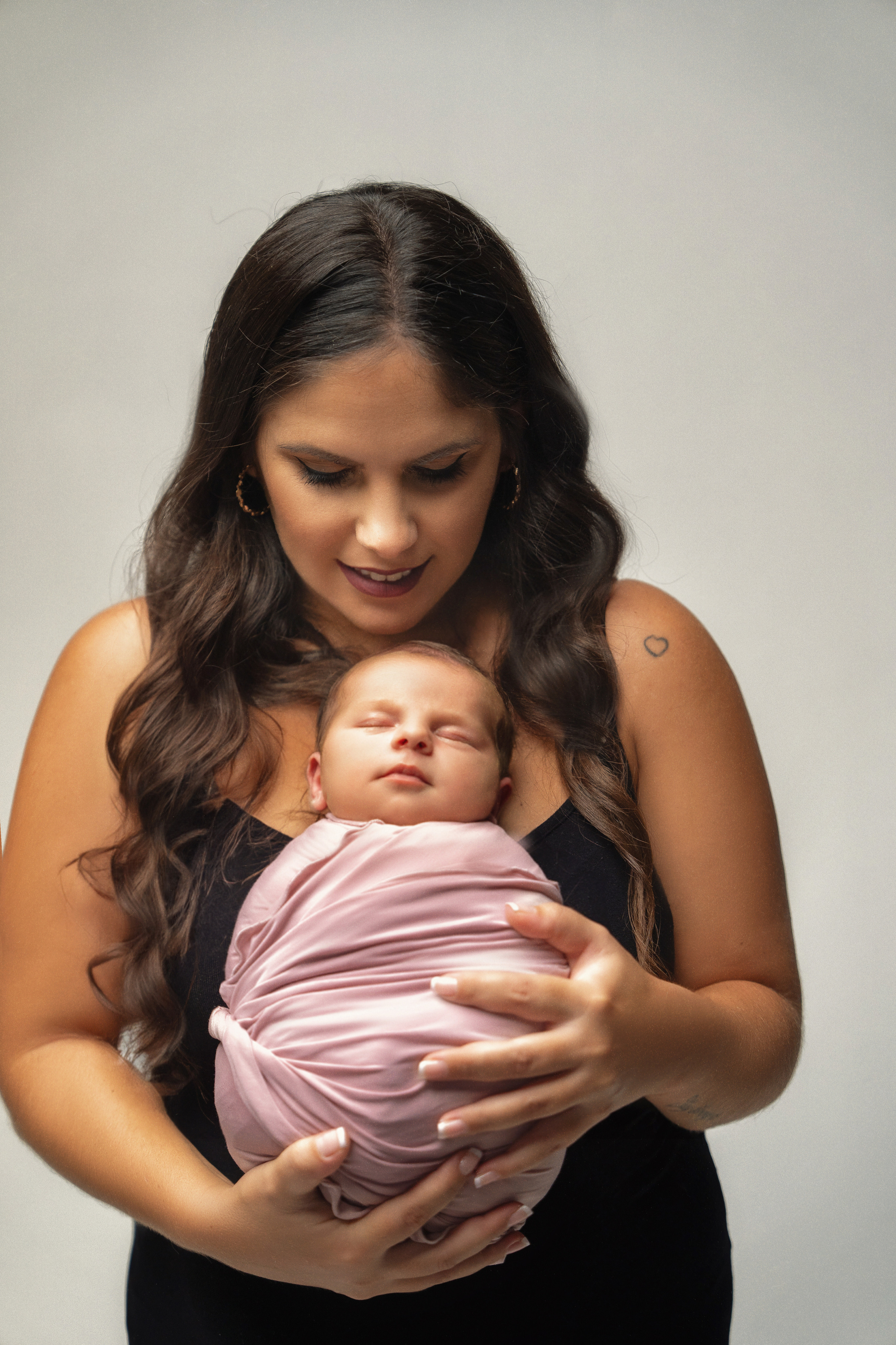 Newborn photoshoots in Tenerife. Professional photography in Tenerife Tania Bonnet