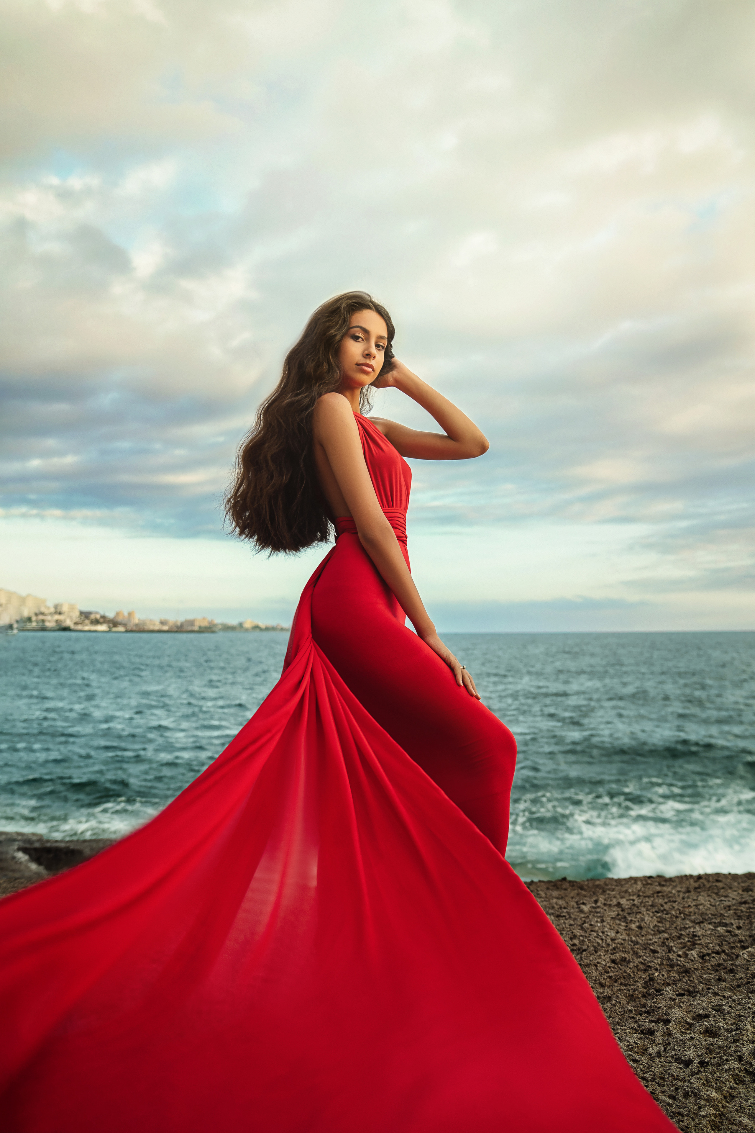 Flying dress red #3 40€. Professional photography in Tenerife Tania Bonnet
