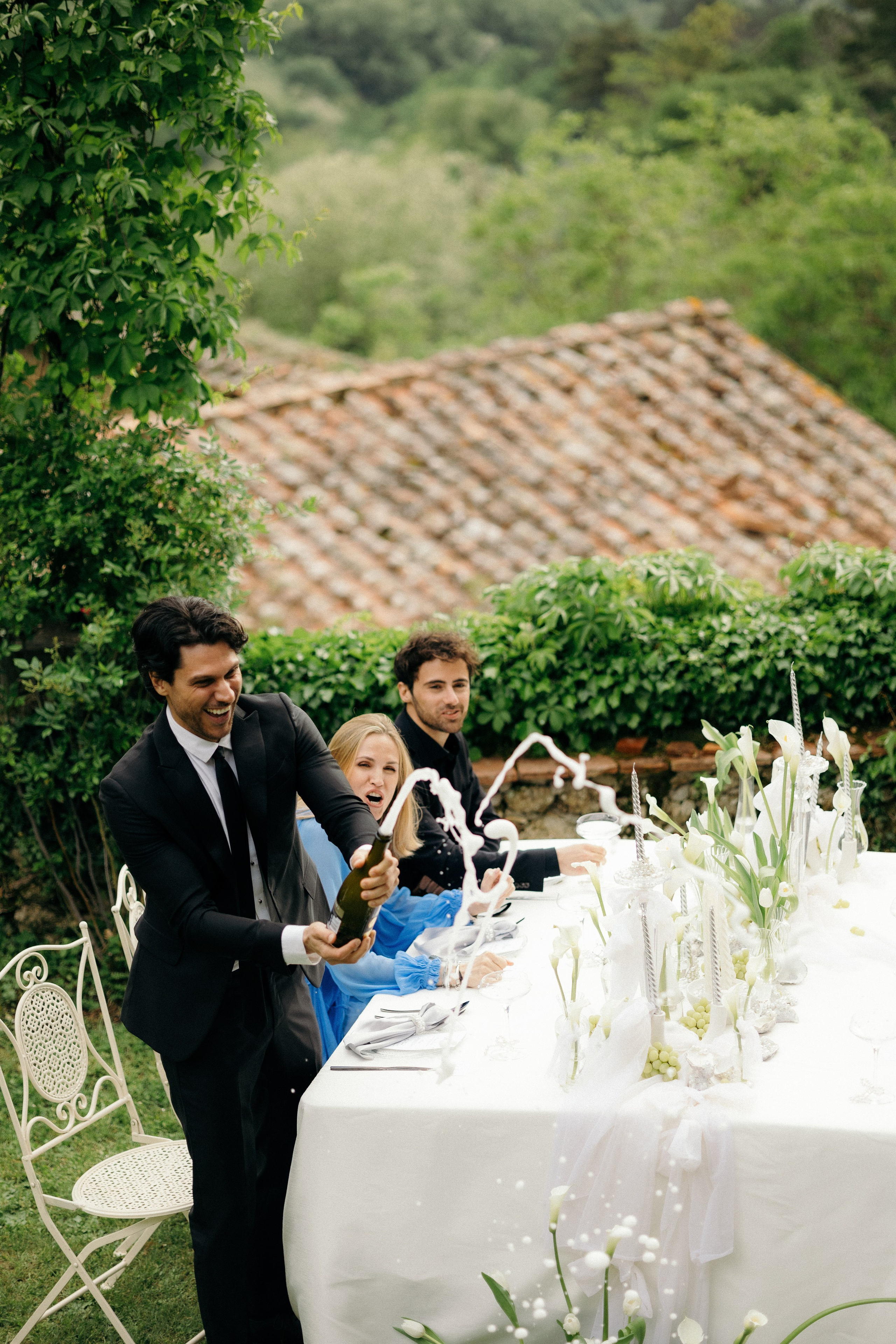 Wedding in tuscany. Sara Luca Wedding Photographer in Italy and Europe