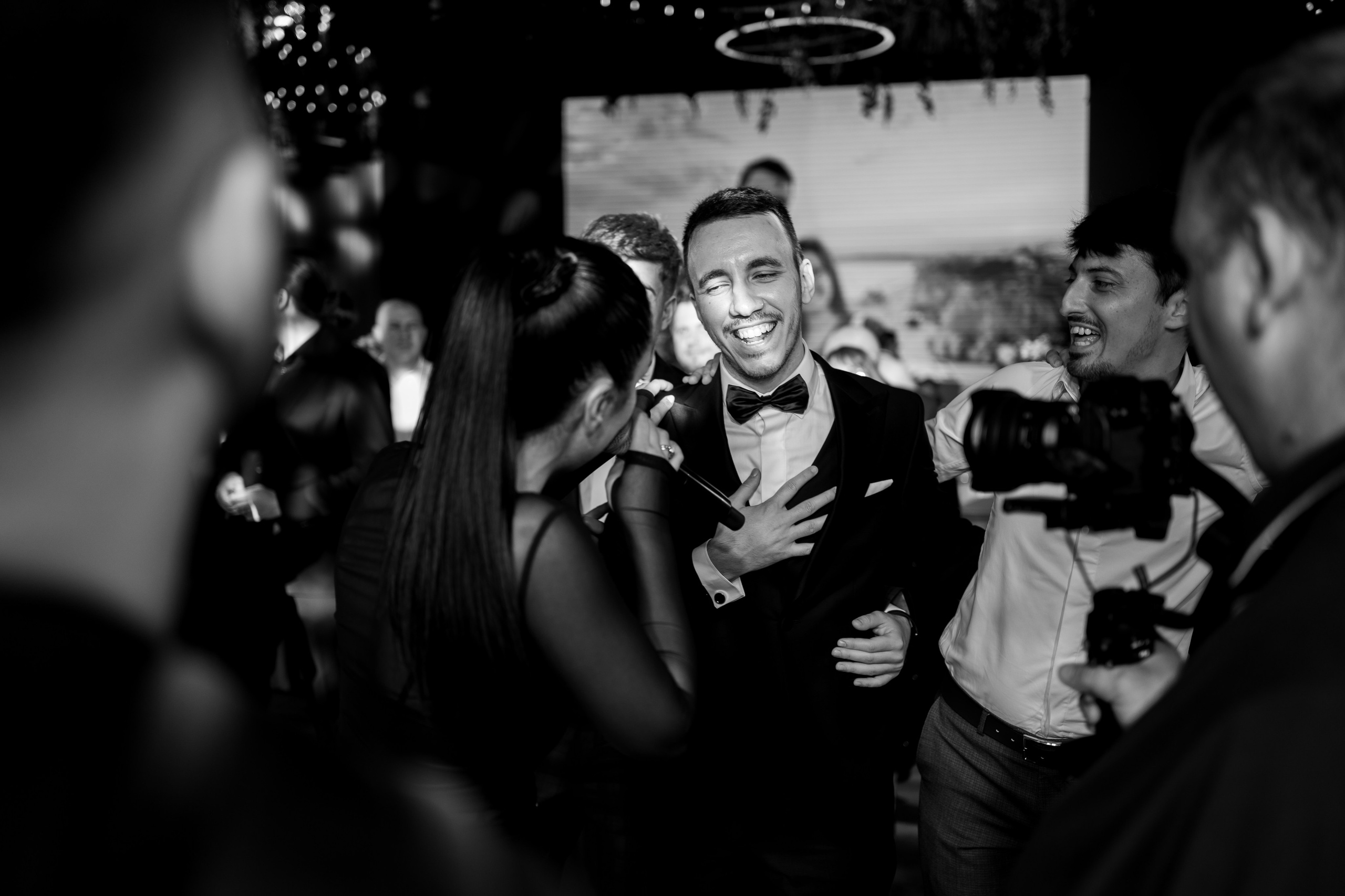 PARTY. Gabriel Florea — Fotograf nuntă București