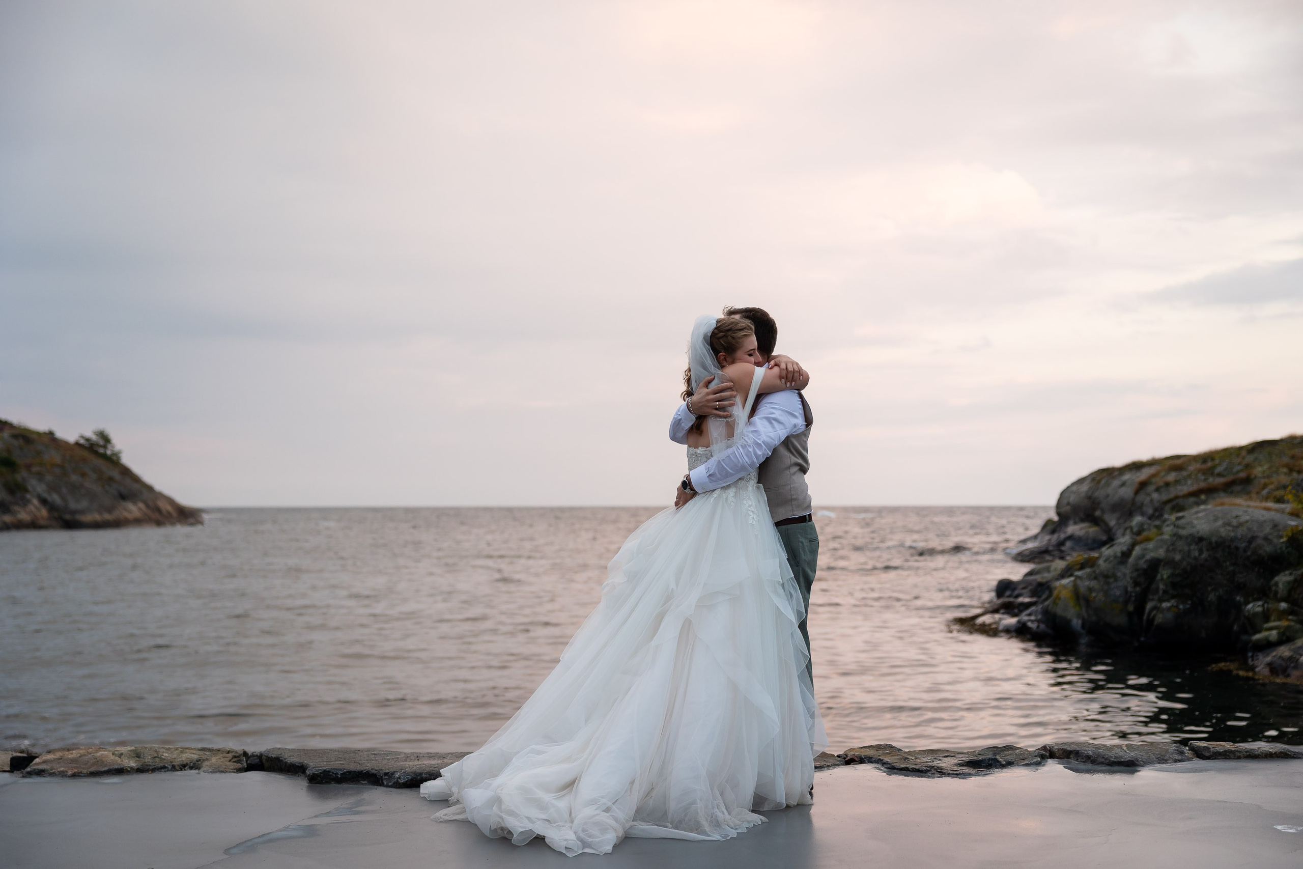 Bryllupsfotografering på Tromøya i Arendal. Bryllupsfotograf i Oslo og Rogaland — Meisal Media