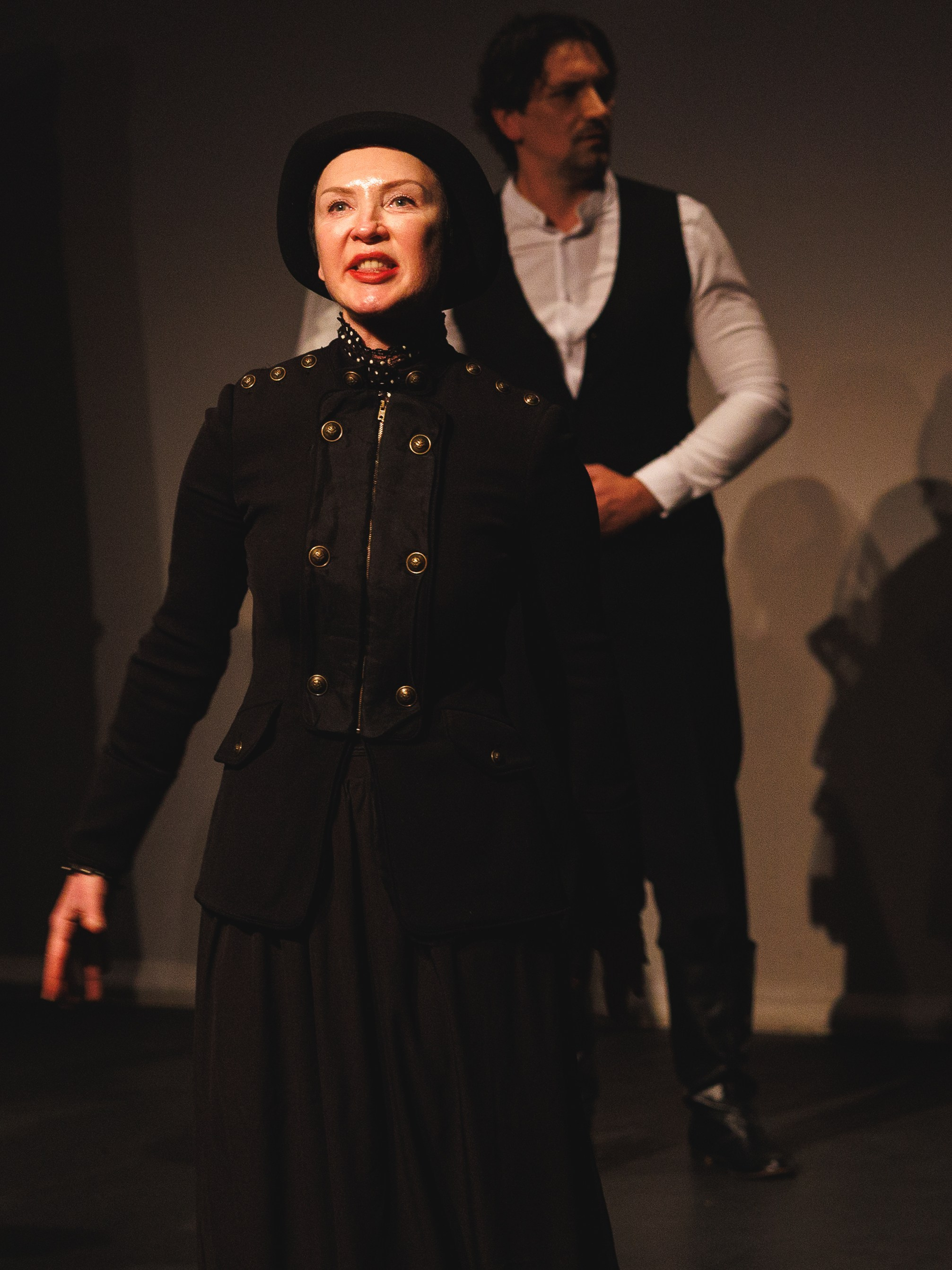 Chameleon — Memorial prayer. Yana Bobrova | Artistic Photography