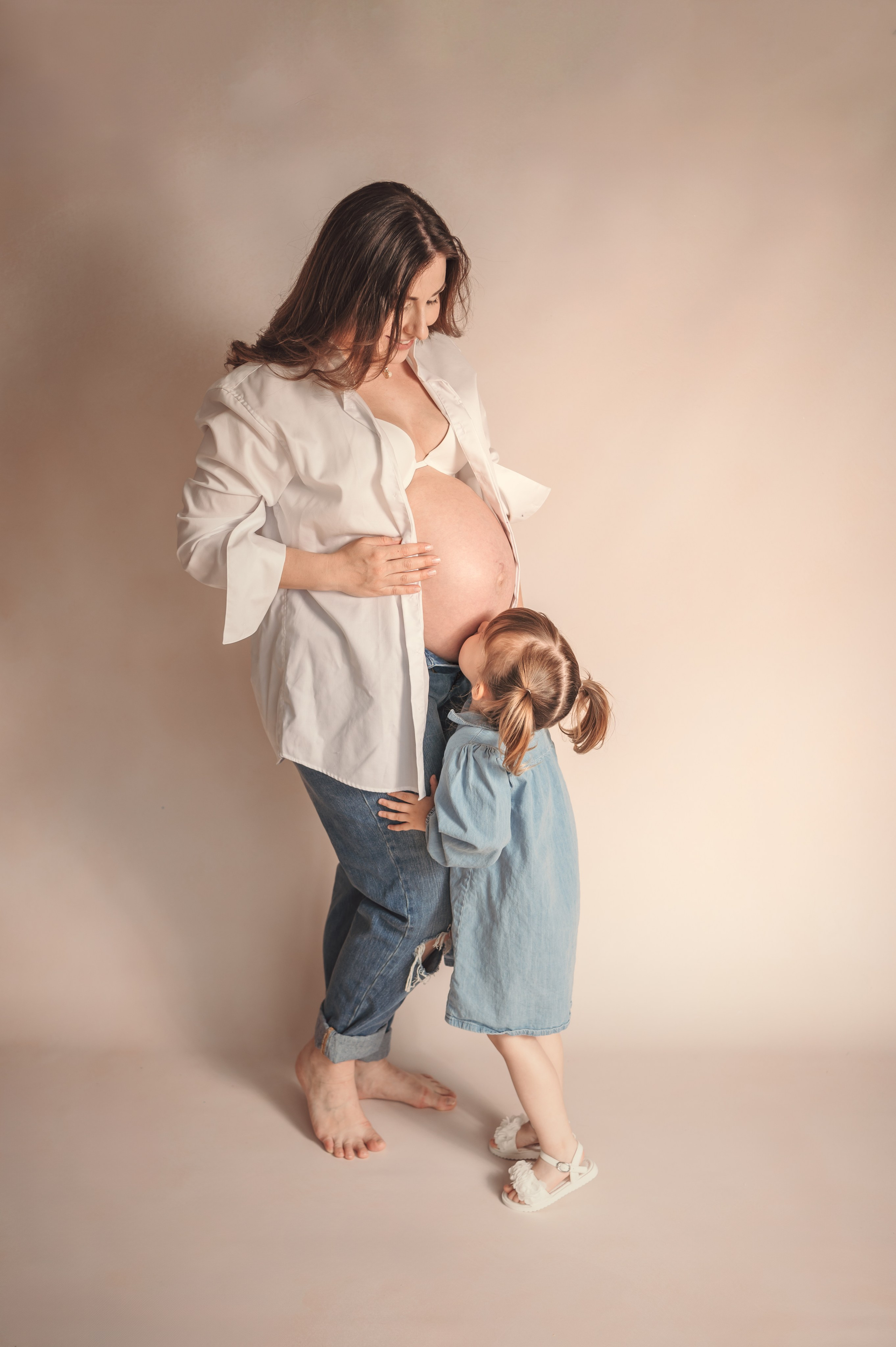 Family Session. Maternity Newborn and Family photographer Hamburg Claire Hambley
