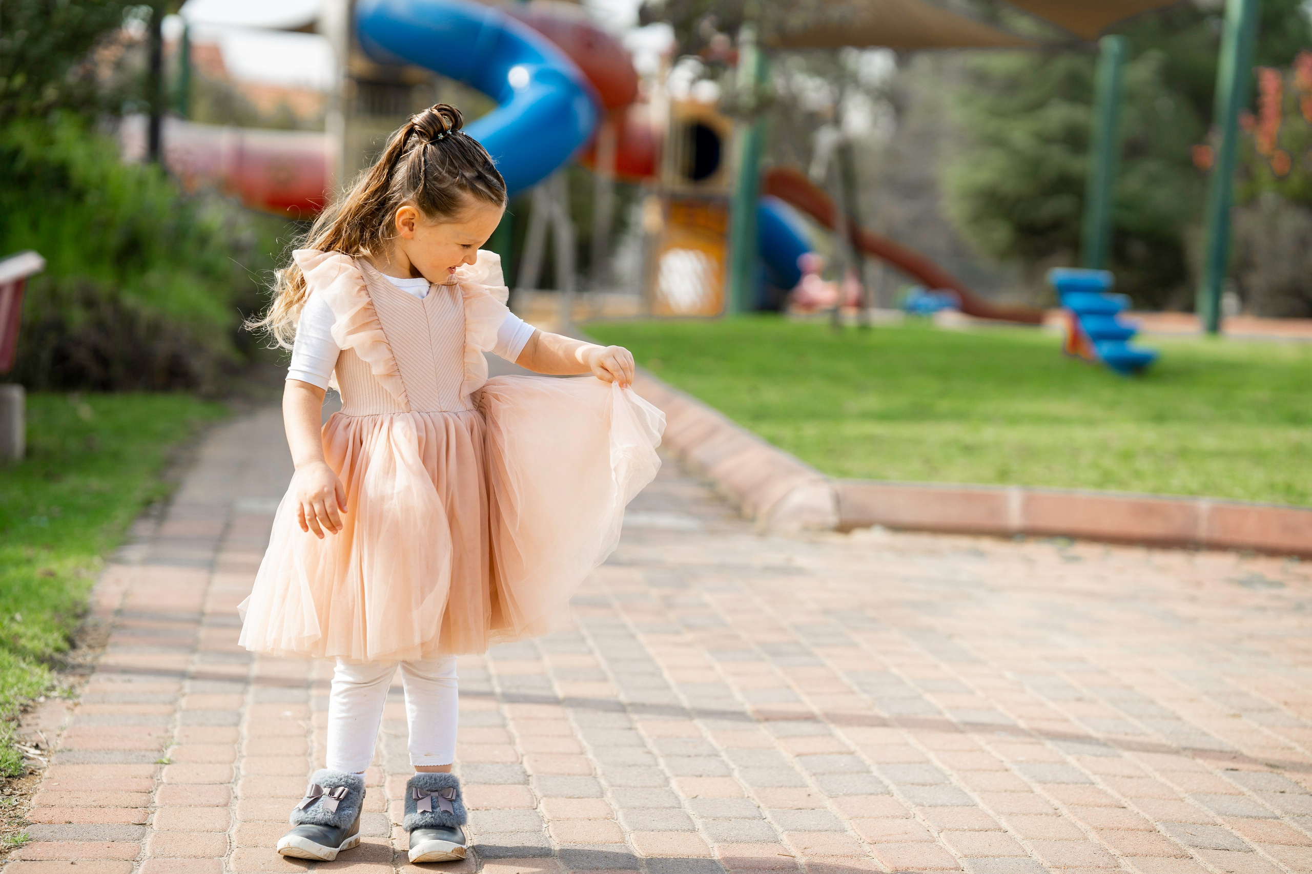 הברית של יוסף וחנה. יוסף מזרחי צילום חתונה, ברית וזוגיות. צלם מקצועי שאוהב להוציא אתכם הכי יפים ברגעים הכי מרגשים