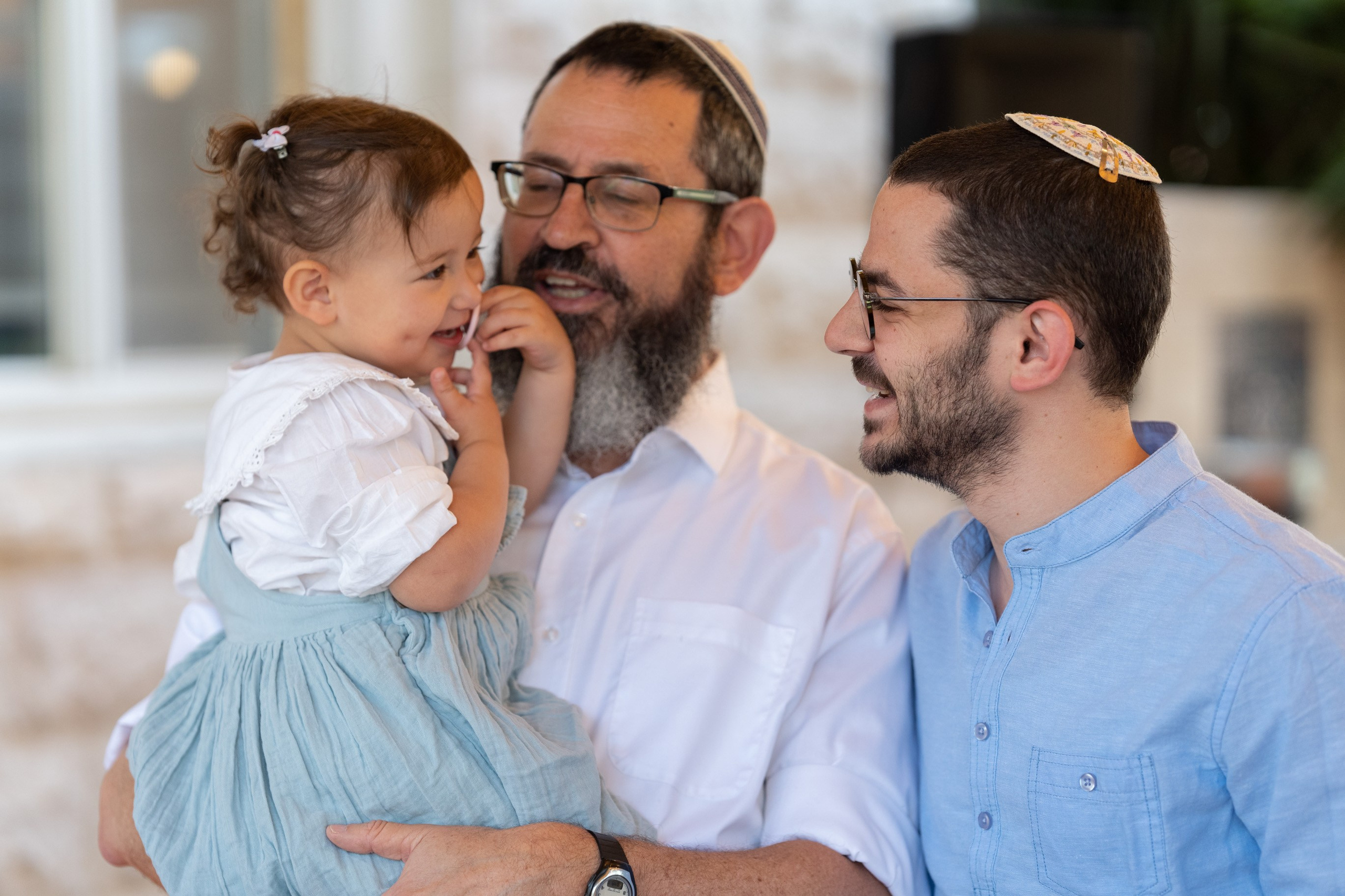 משפחת ברנד. יוסף מזרחי צילום חתונה, ברית וזוגיות. צלם מקצועי שאוהב להוציא אתכם הכי יפים ברגעים הכי מרגשים