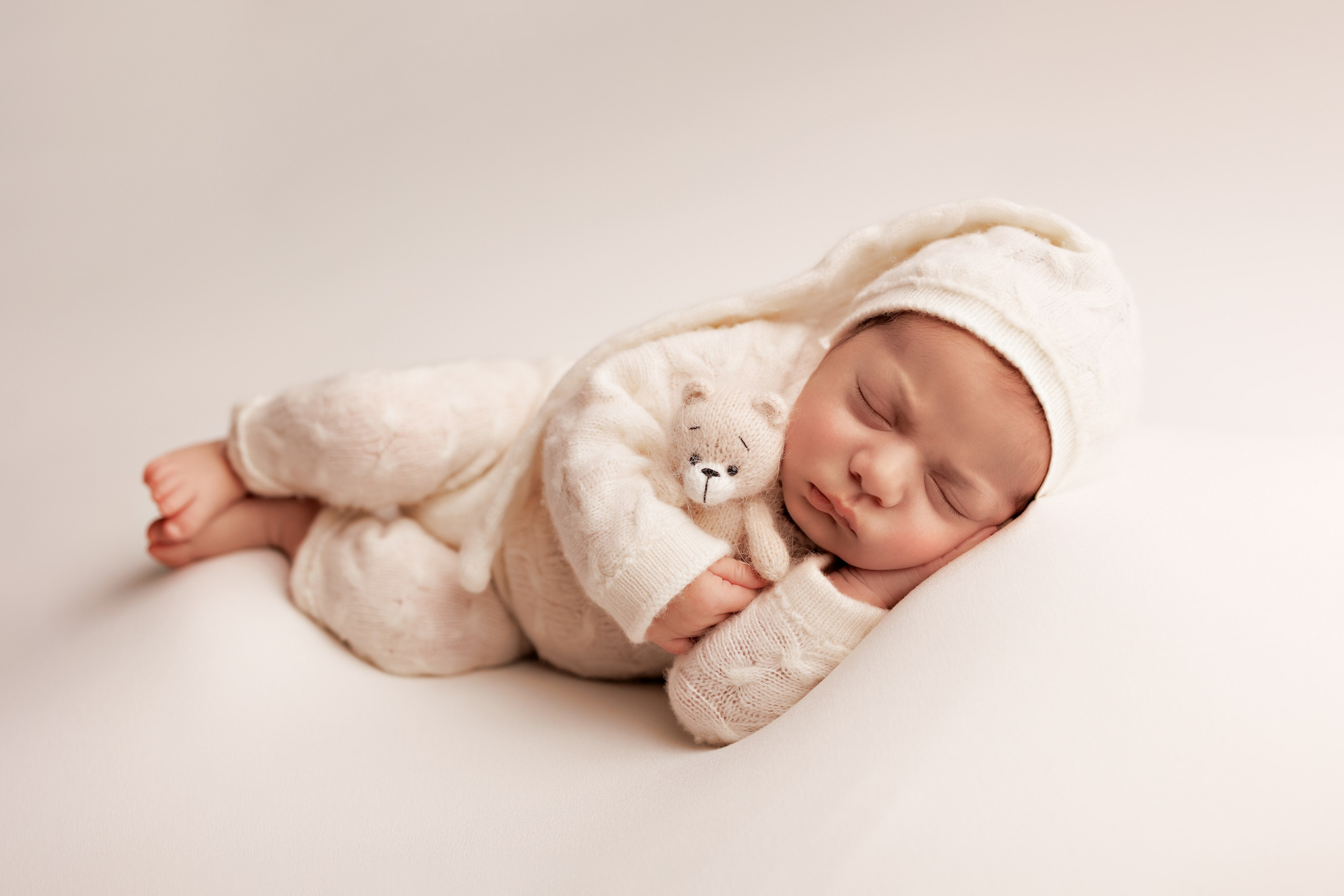 GABRIELE NEWBORN. Yulisphotography Ravenna - Fotografo Romagna // Fotografo Gravidanza