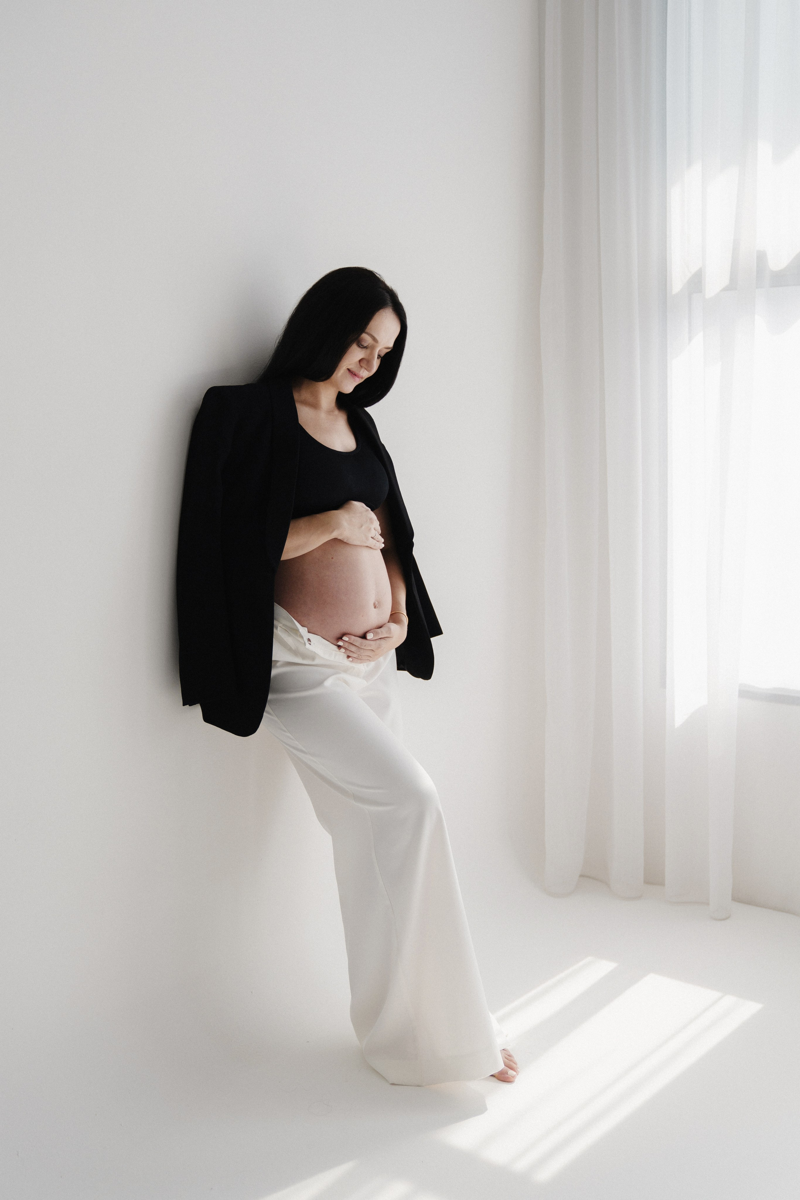 Pregnancy (studio). Dasha in Singapore