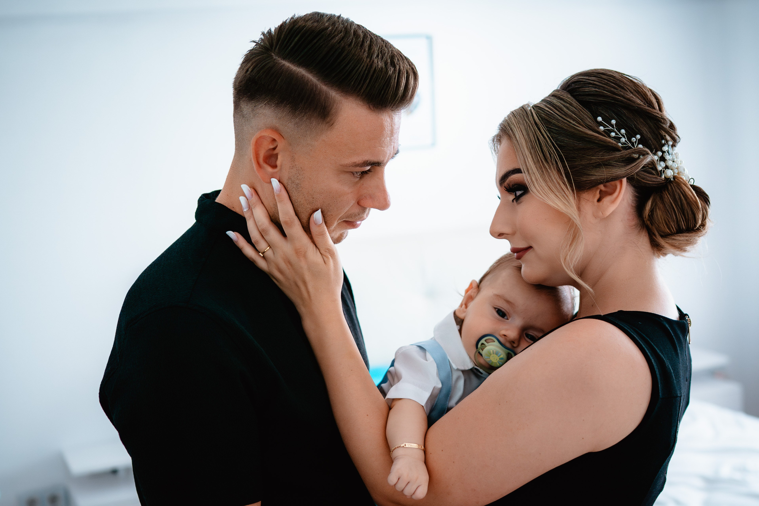 Gabriela, Stelian si Teodor. Fotograf nunta si evenimente Giurgiu