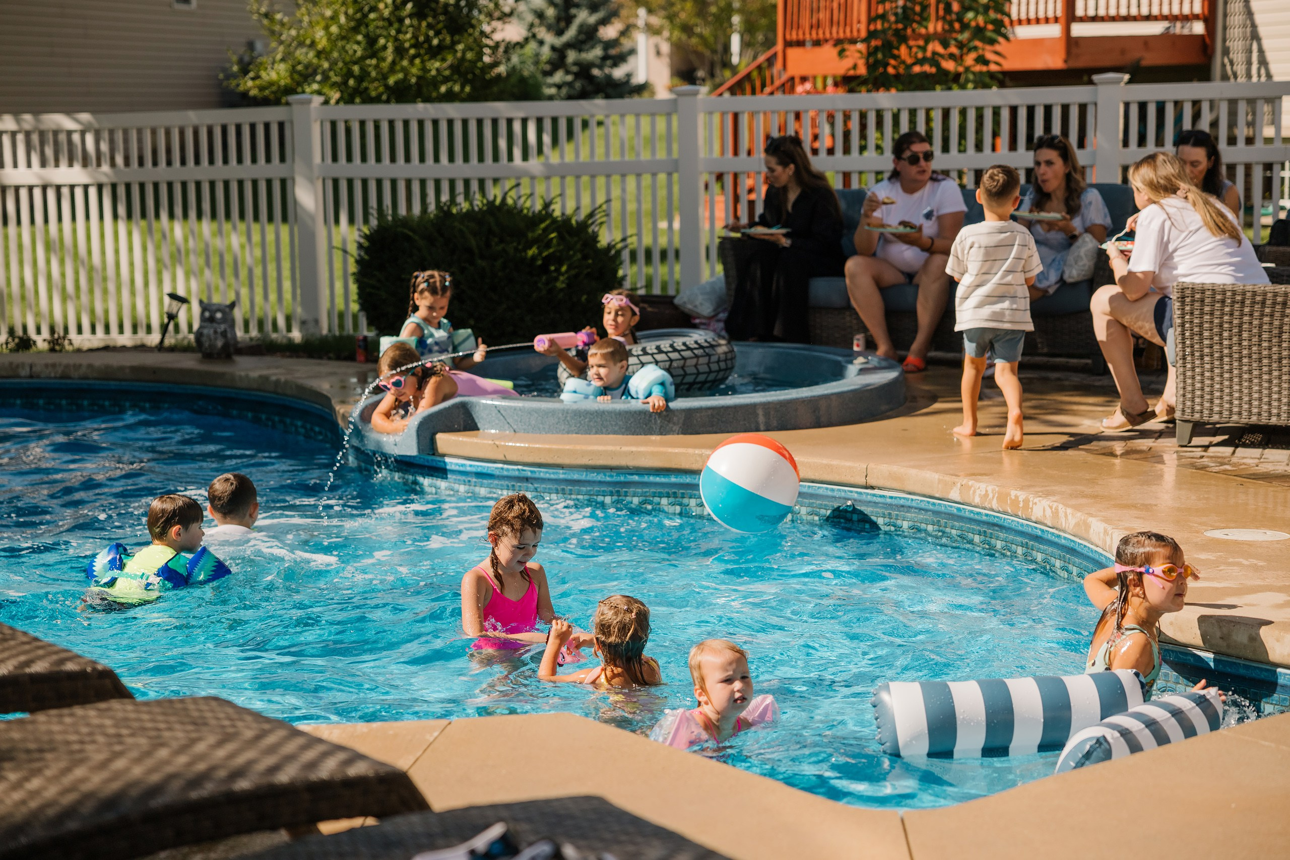 Birthday Party. Wedding family event photographer in Chicago Nick Yushevich