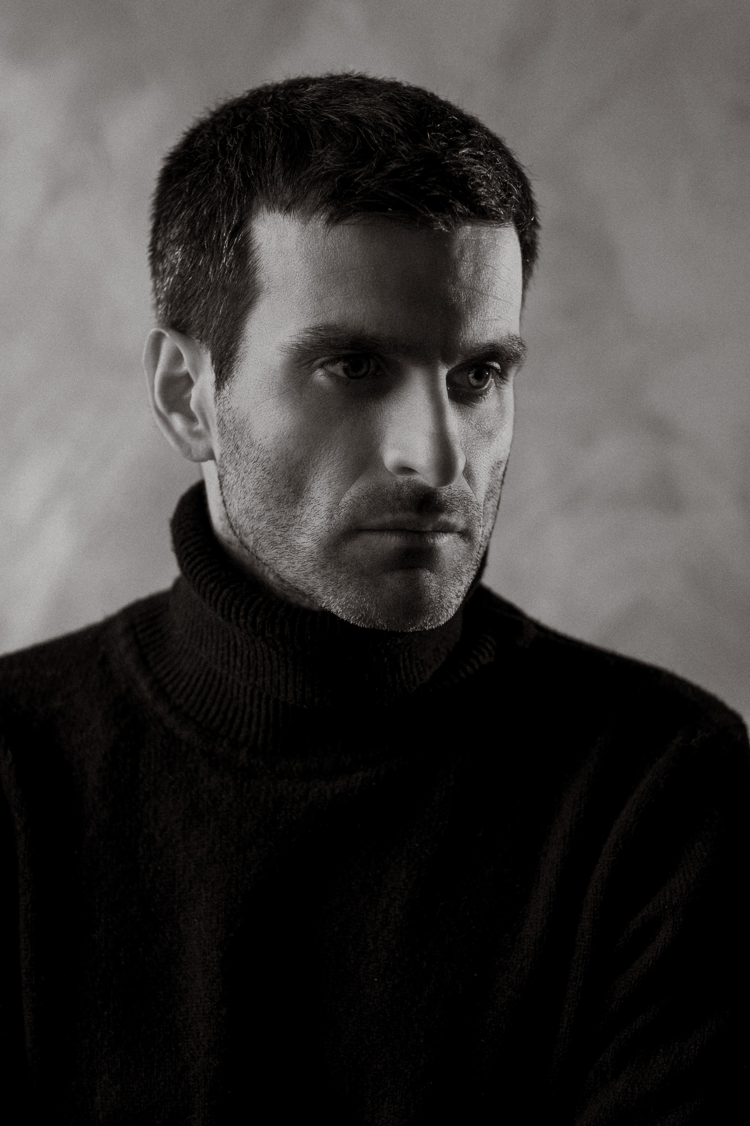 Press Release Photoshoot Fernando Eirin. Creative photographer in Madrid Anna Dvorianskaia