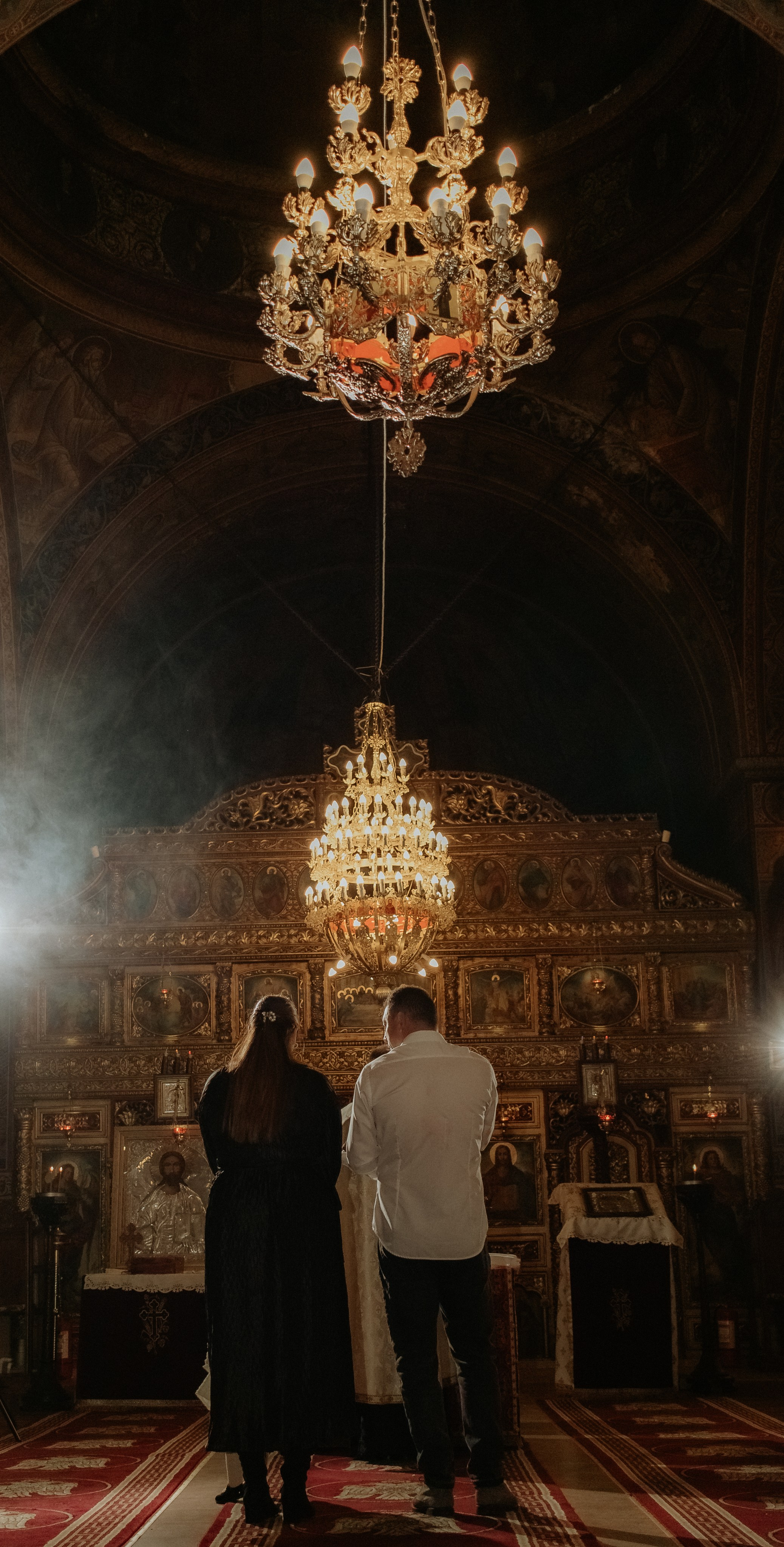 Razvan. Fotograf si videograf — evenimente si studio