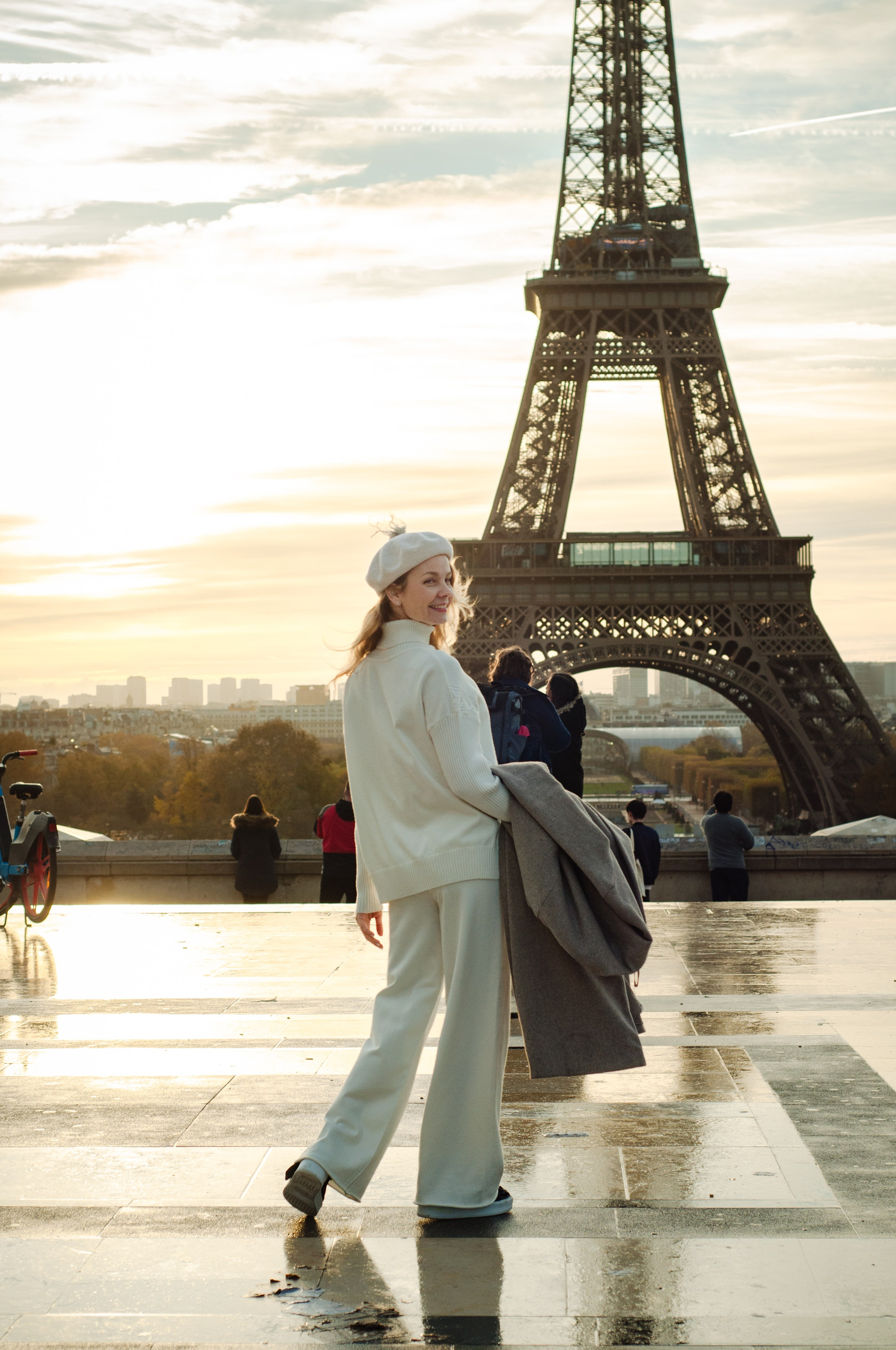 Рассвет у Эйфелевой башни. Фотограф в Париже Полина Осипова
