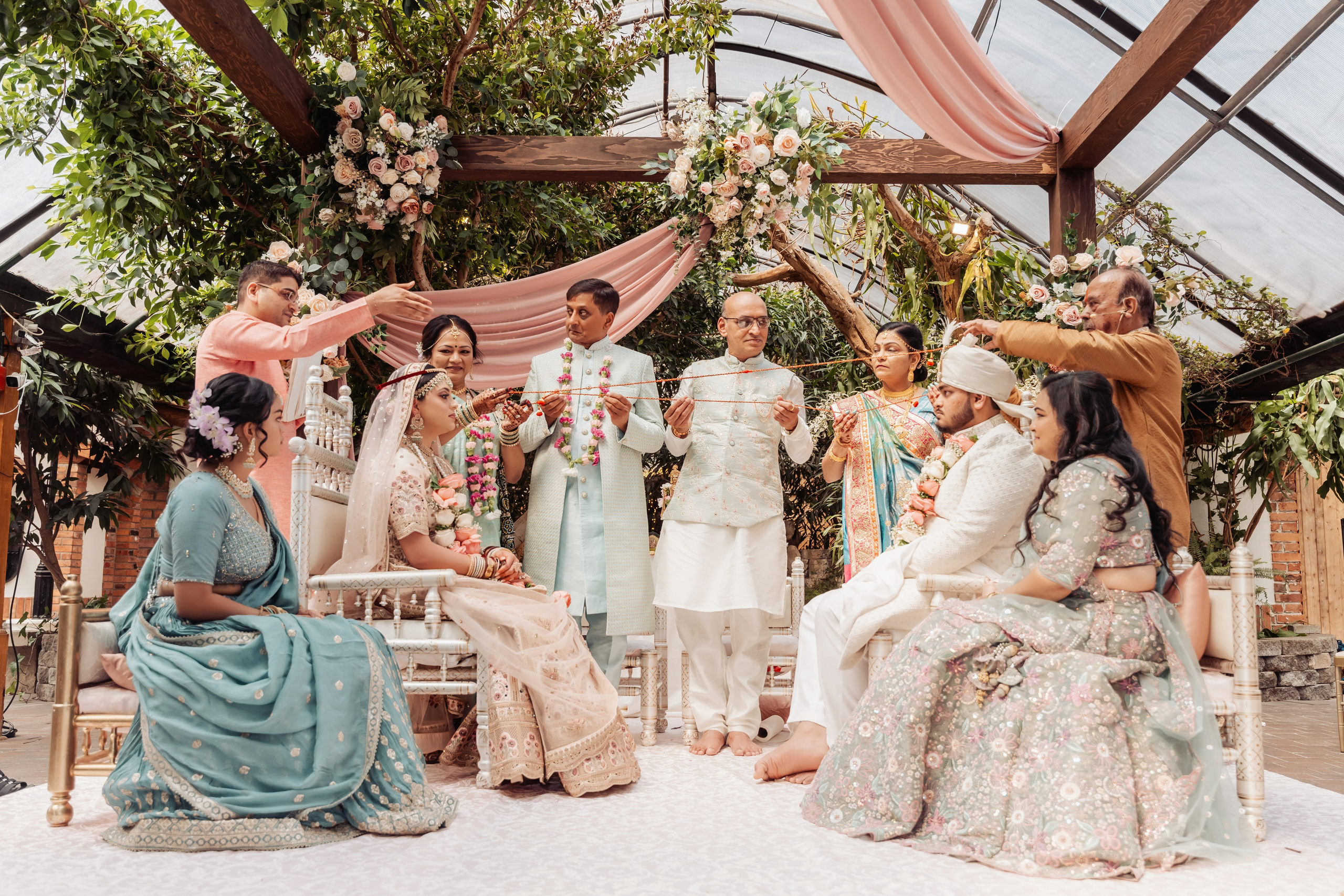 Darshil & Shailja. Wedding Photographer & Cinematographer studios