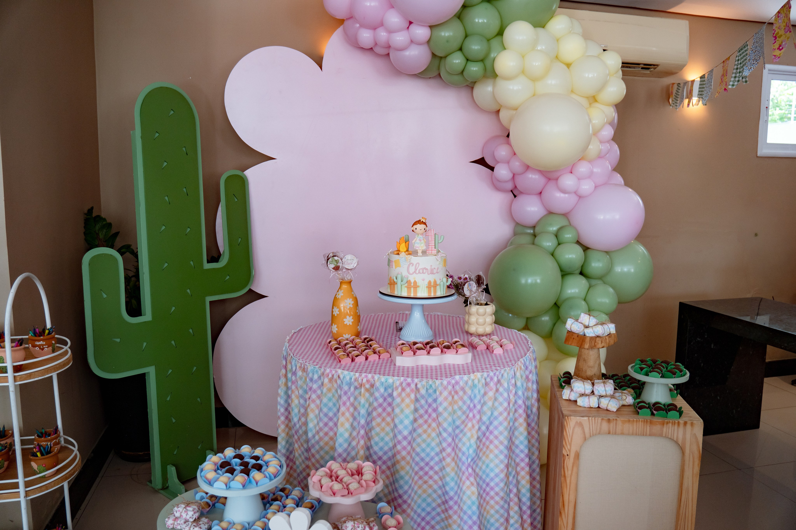Prévias Clarice 1 ano. Oh My Click - Filmes e Fotografia de Partos & Família