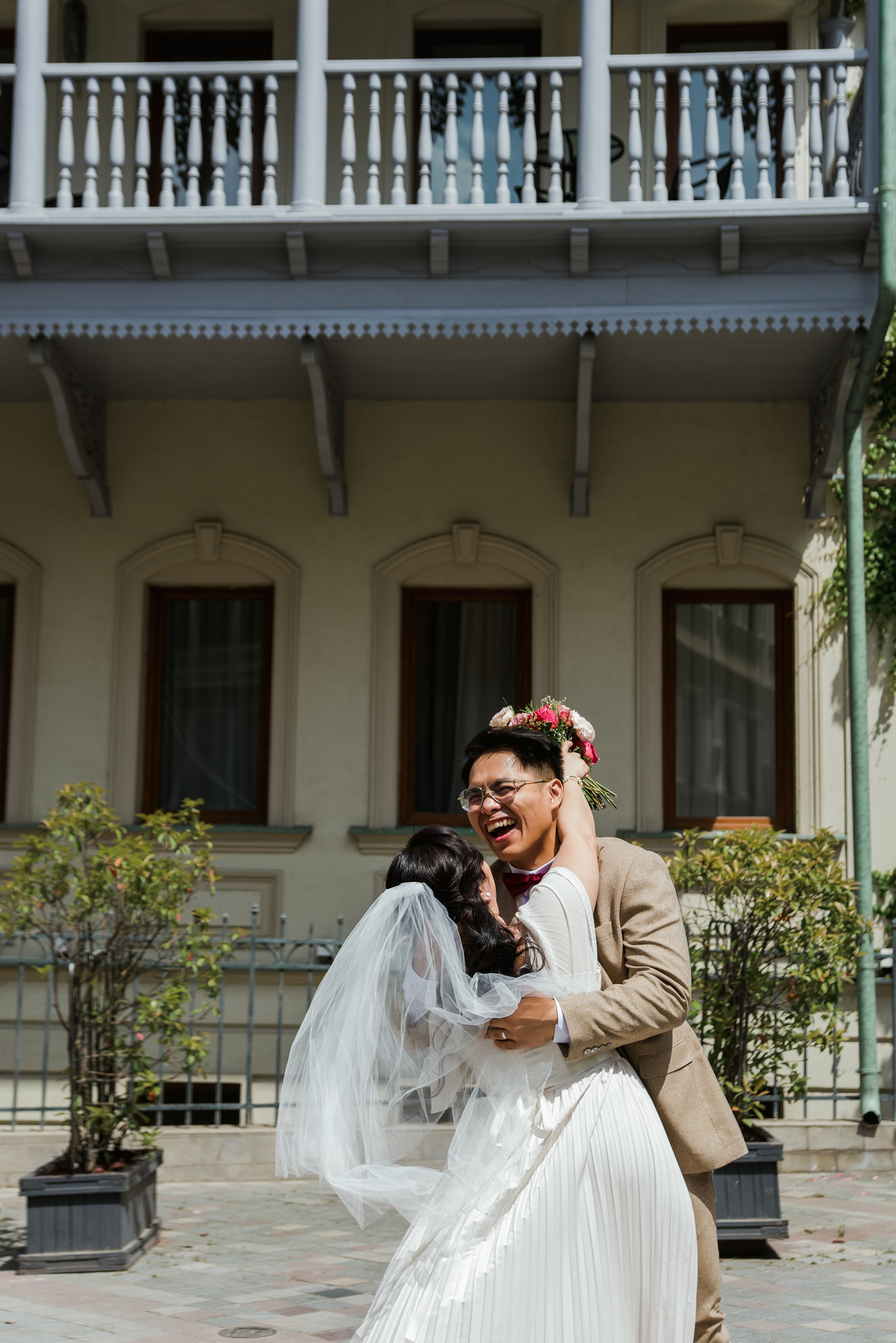 Wedding Photographer for Philippines Couples in Georgia. Destination Wedding Photographers in Georgia, Armenia. Maks Kovalenko and Lara Tatosyan. Wedding videographer
