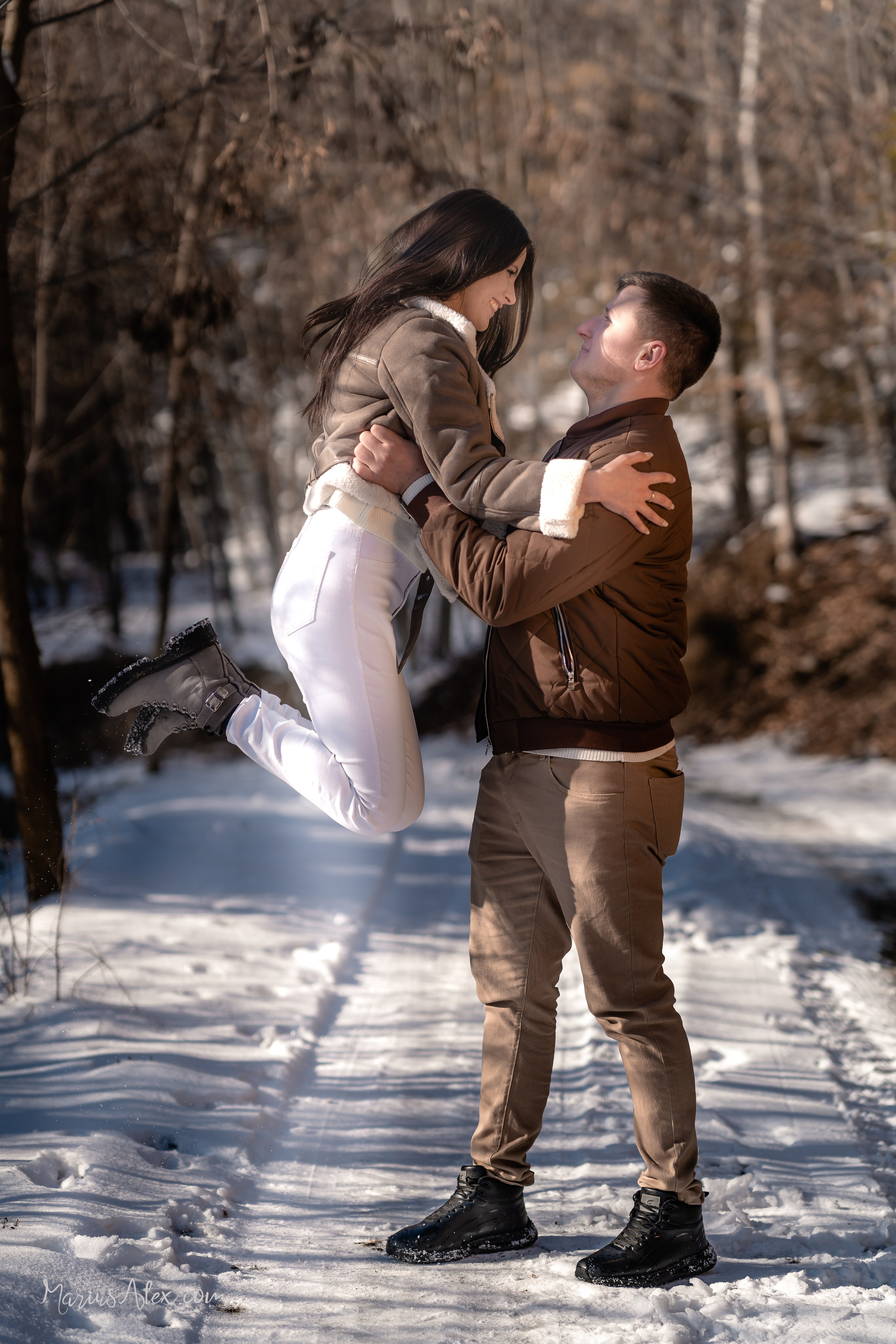 Ana & Mihai - Save the Date. Marius Alex fotograf de eveniment si portret din Suceava