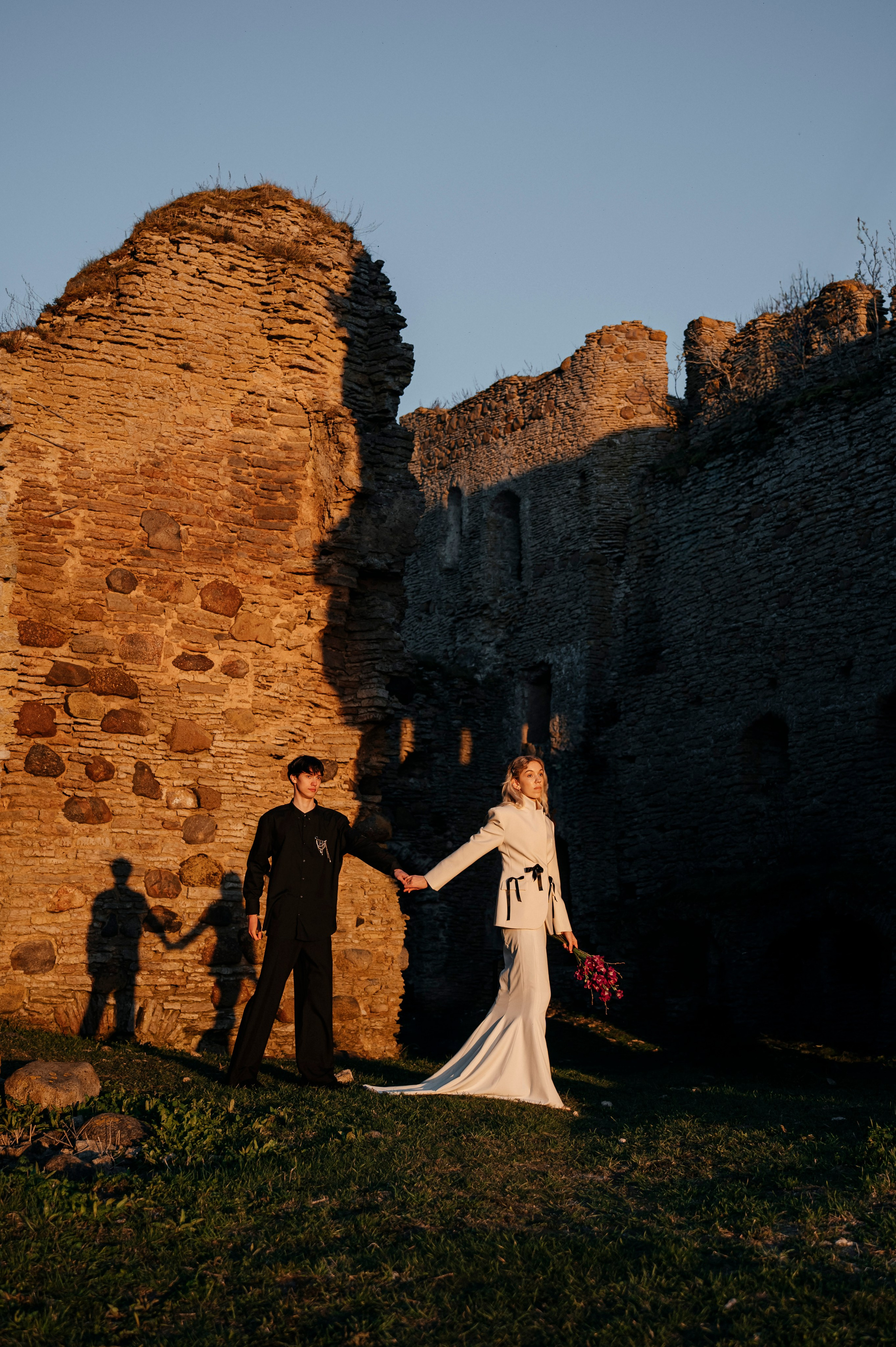 В замке у моря. Фотограф Таллинн — свадьба |семья | lovestory