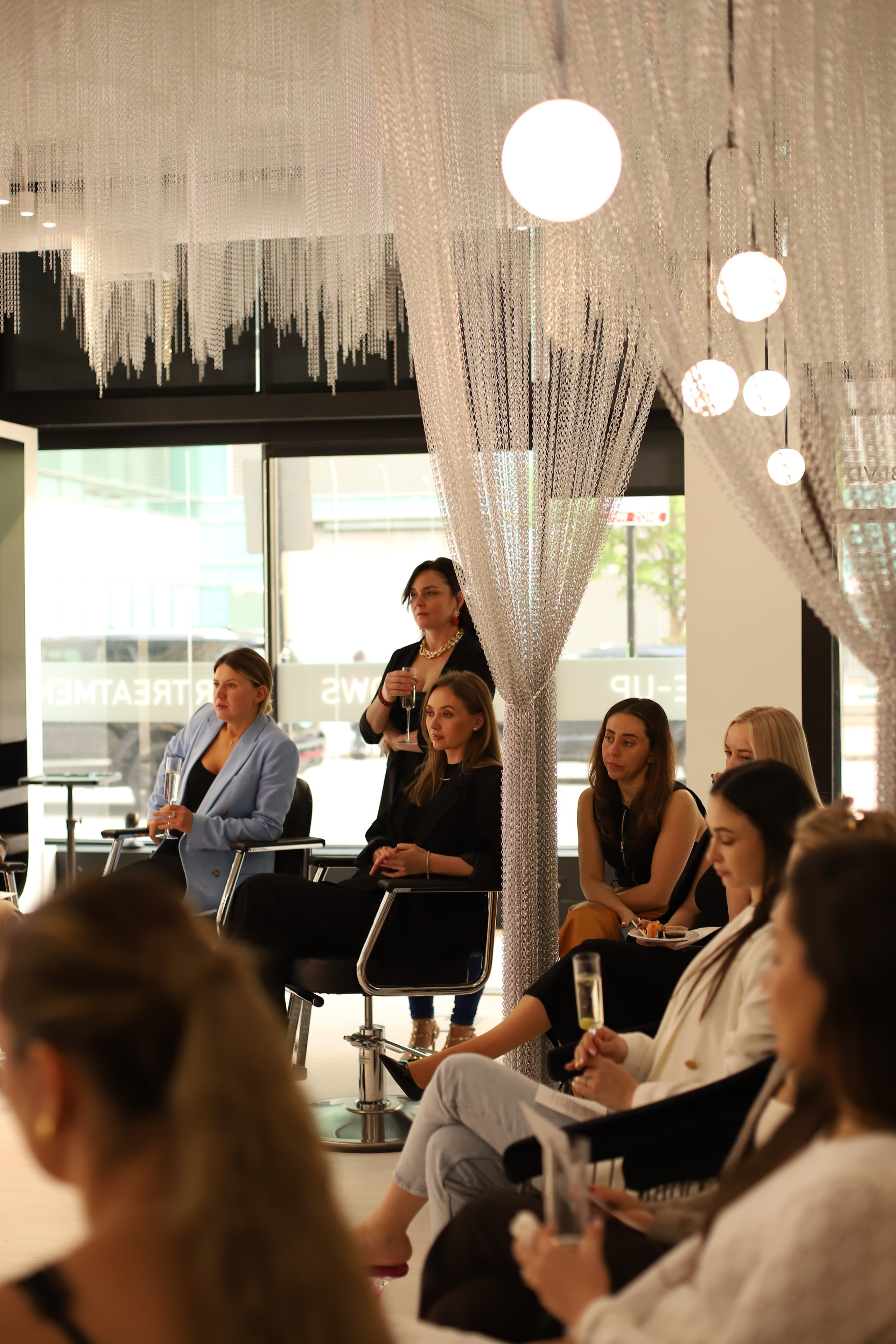 Seduction godeess. VALERIIA VIUNOVA individual shooting\love story\event\brand