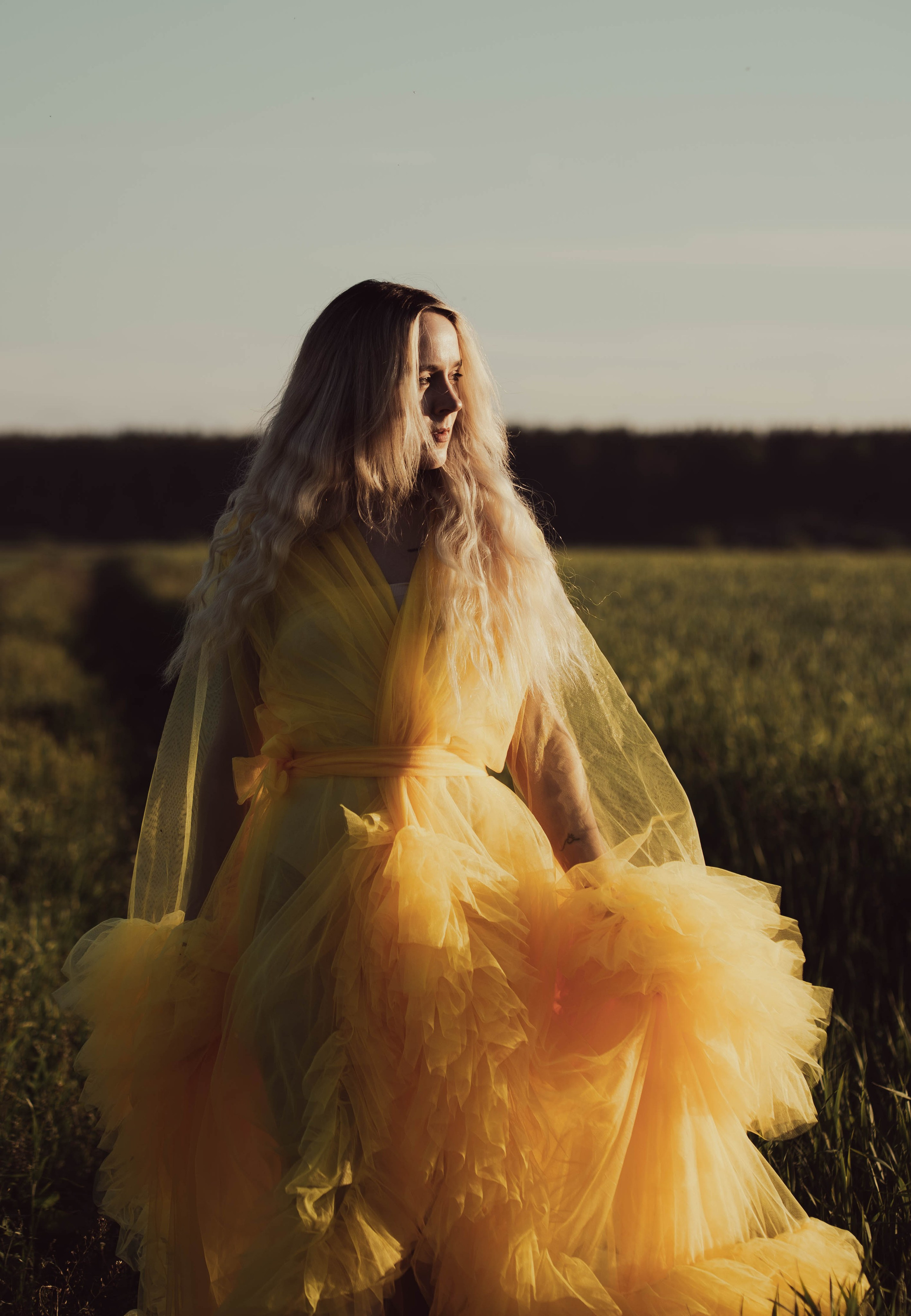 Egle rapsuose. Fotografija — Olga Bojarin