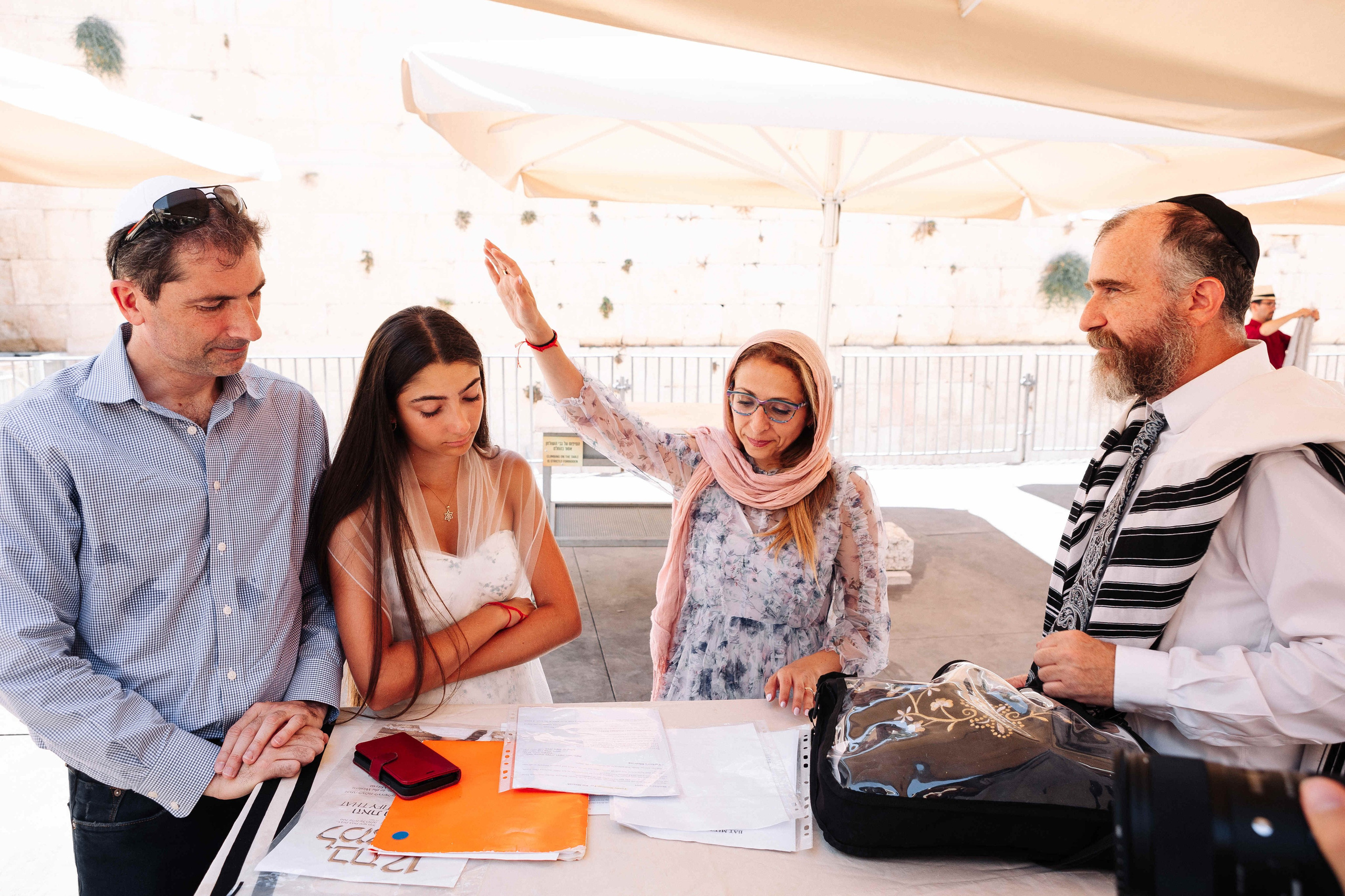 BAT MITZVAH CEREMONY + PHOTO SESSION. Https://shi-photo.com/