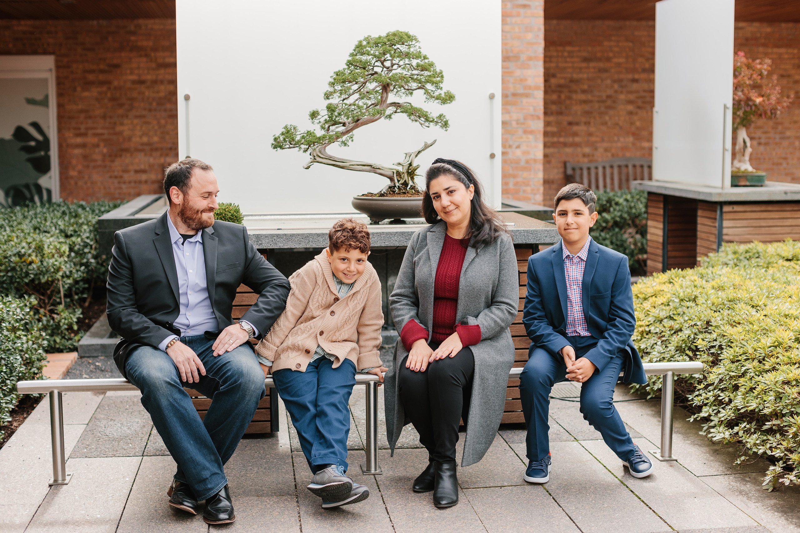 10.08.23 Family Photoshoot. Wedding family event photographer in Chicago Nick Yushevich