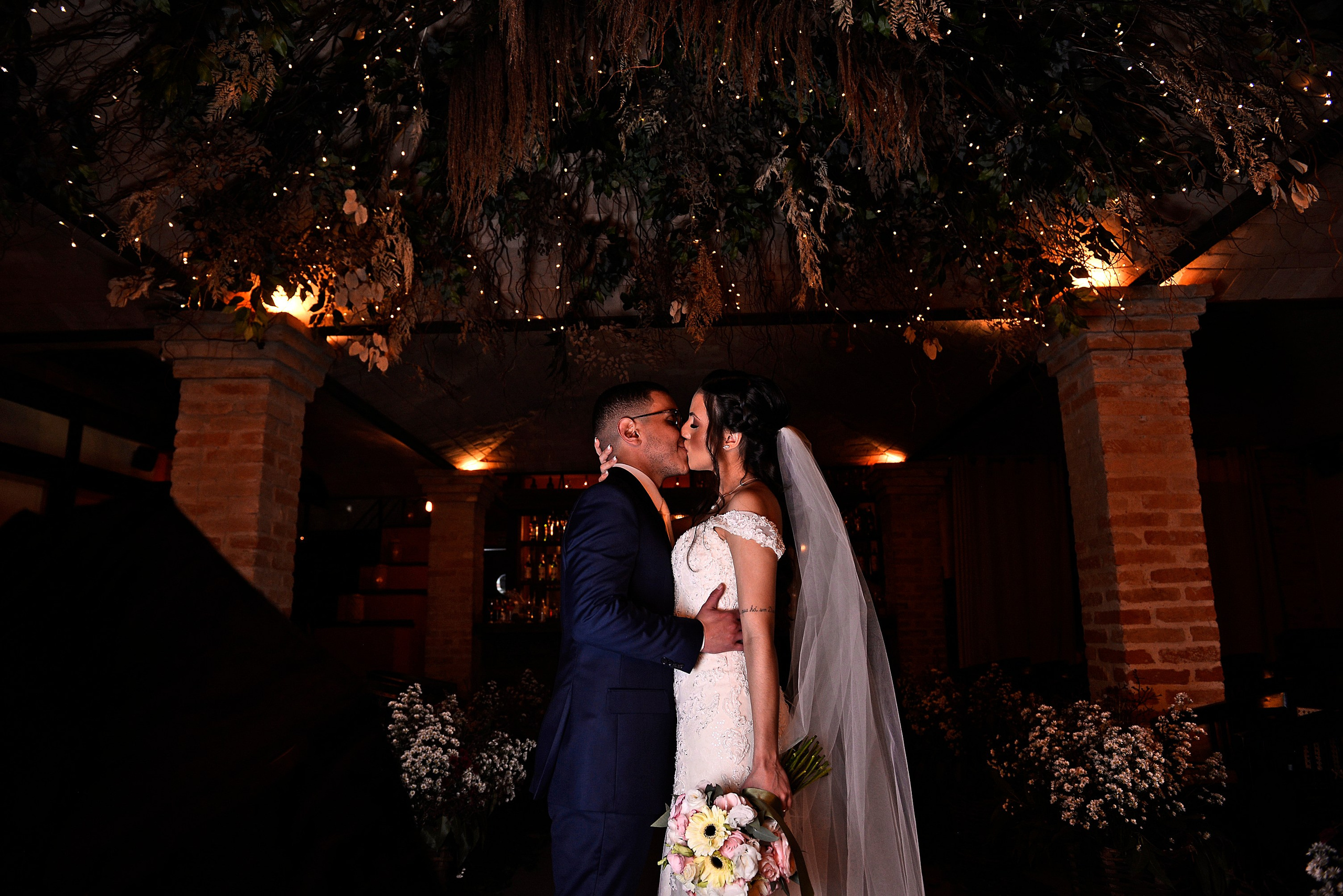 Gabriella & Leonardo — Pizzaria Veridiana, São Paulo. Produtora Bride