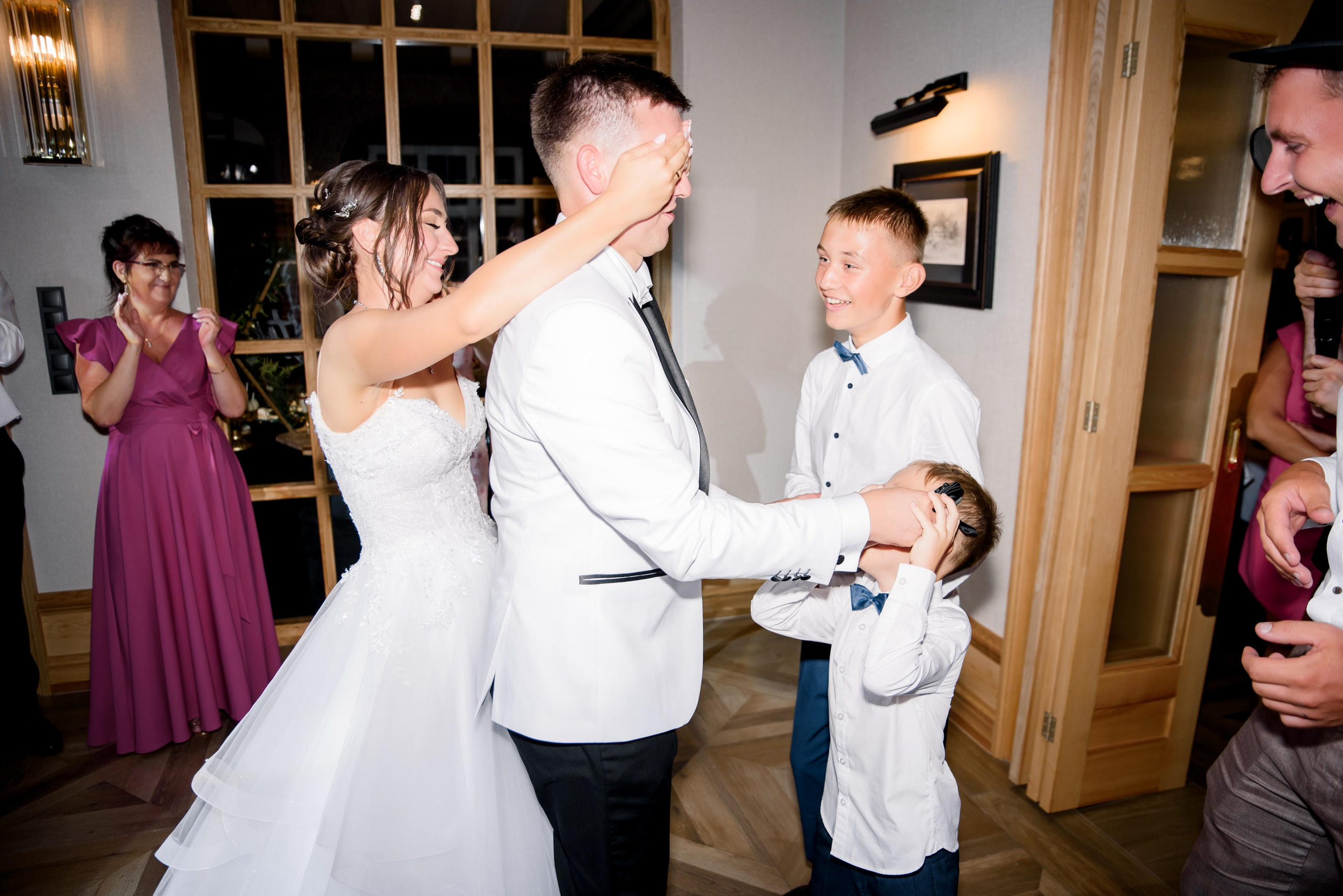 Aleksandra & Patryk. Eugene Save – Fotograf Ślubny i Rodzinny | Warszawa i Cała Polska