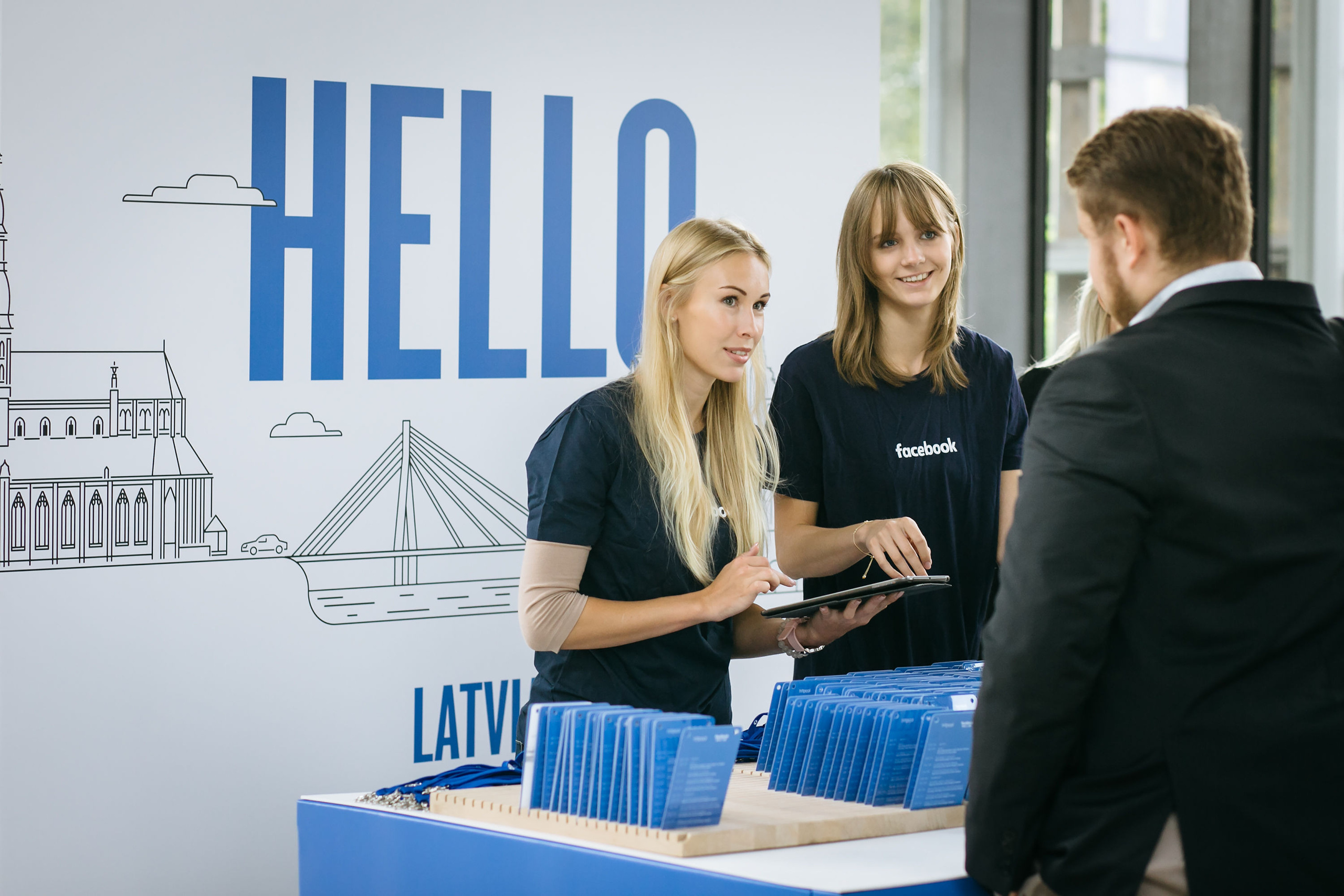 Hello Facebook. Kāzu fotogrāfs Rīgā Yury Kor