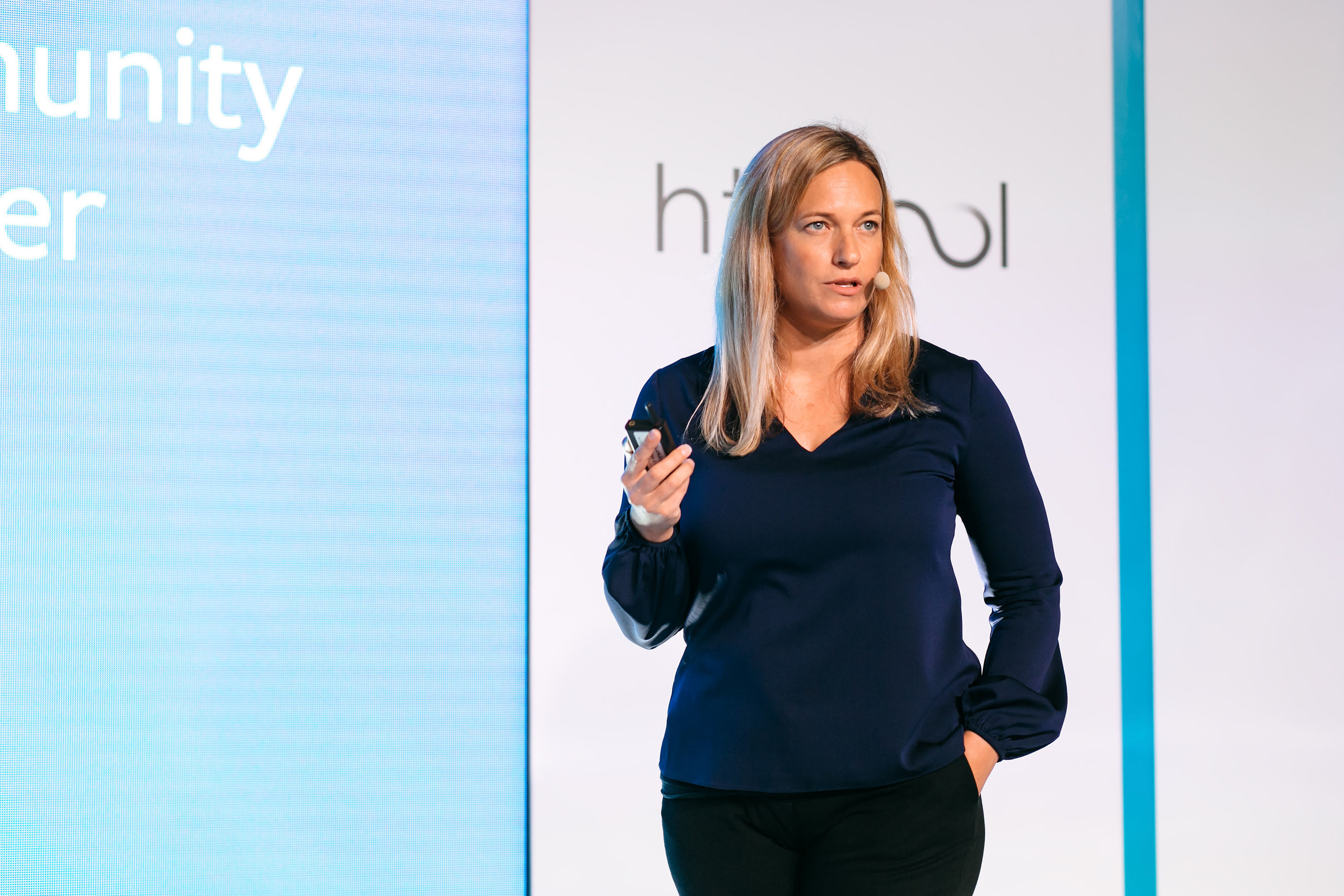 Hello Facebook. Kāzu fotogrāfs Rīgā Yury Kor