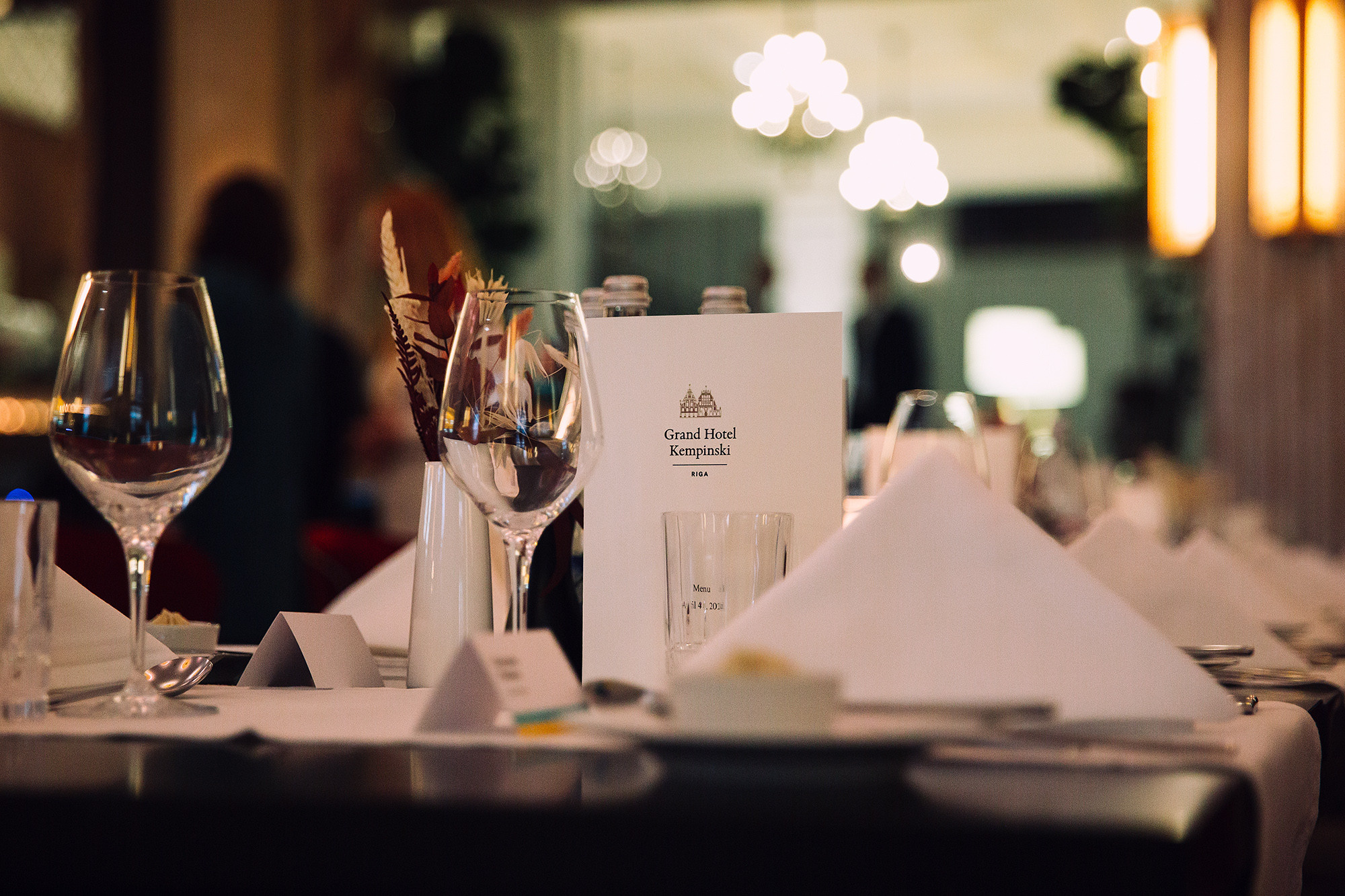 Novatours. Свадебный фотограф в Риге Юрий Кор