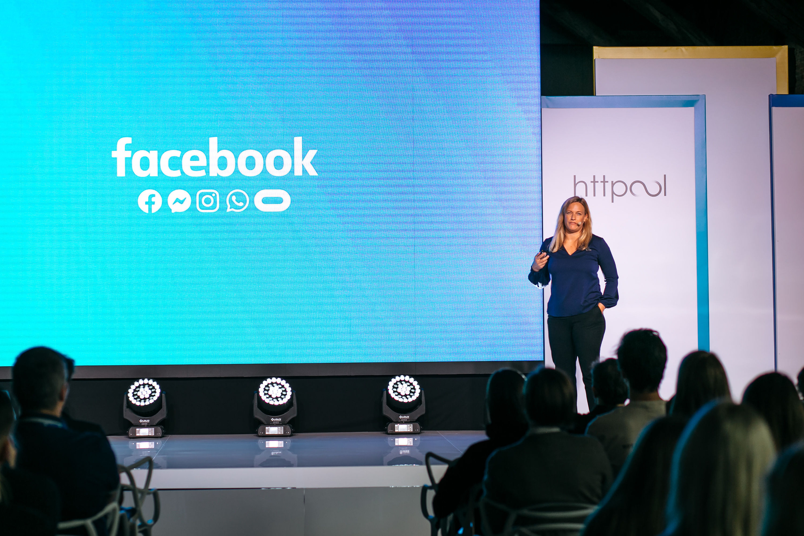 Hello Facebook. Kāzu fotogrāfs Rīgā Yury Kor