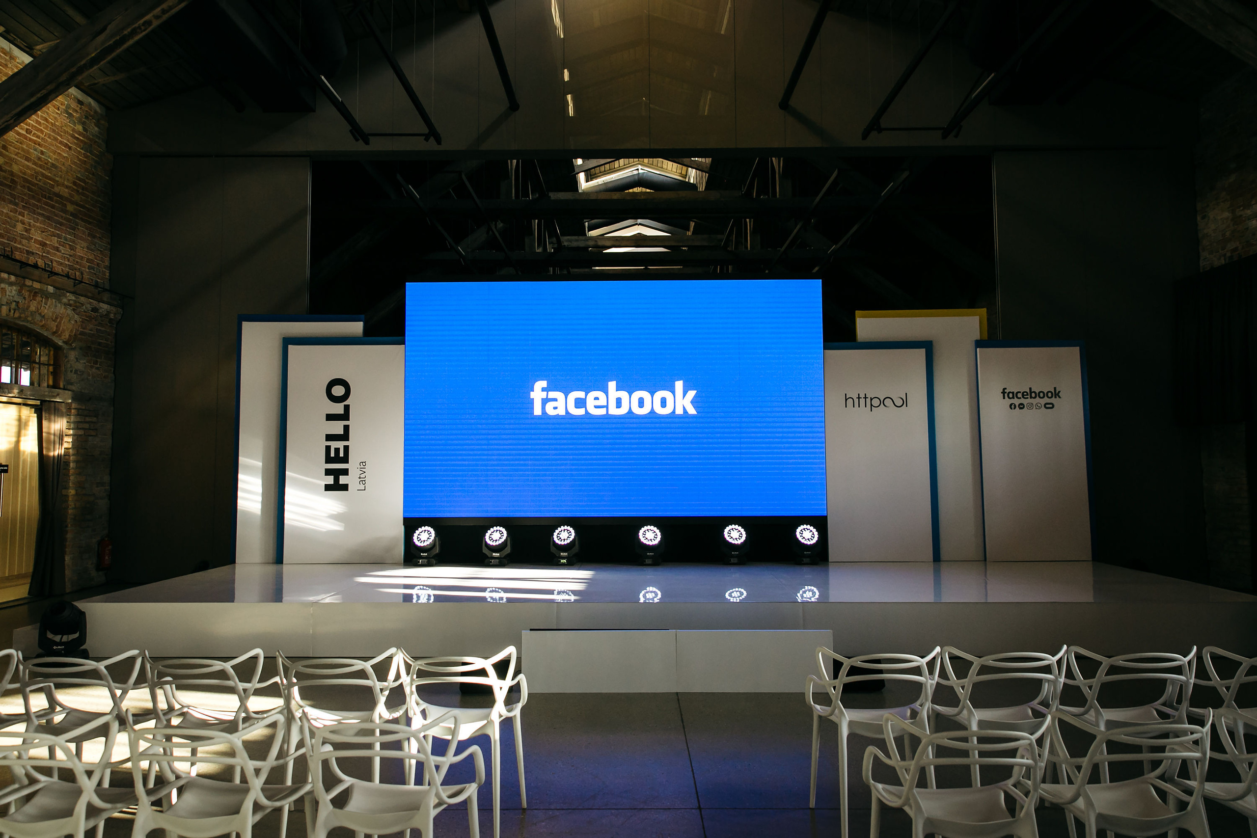 Hello Facebook. Kāzu fotogrāfs Rīgā Yury Kor