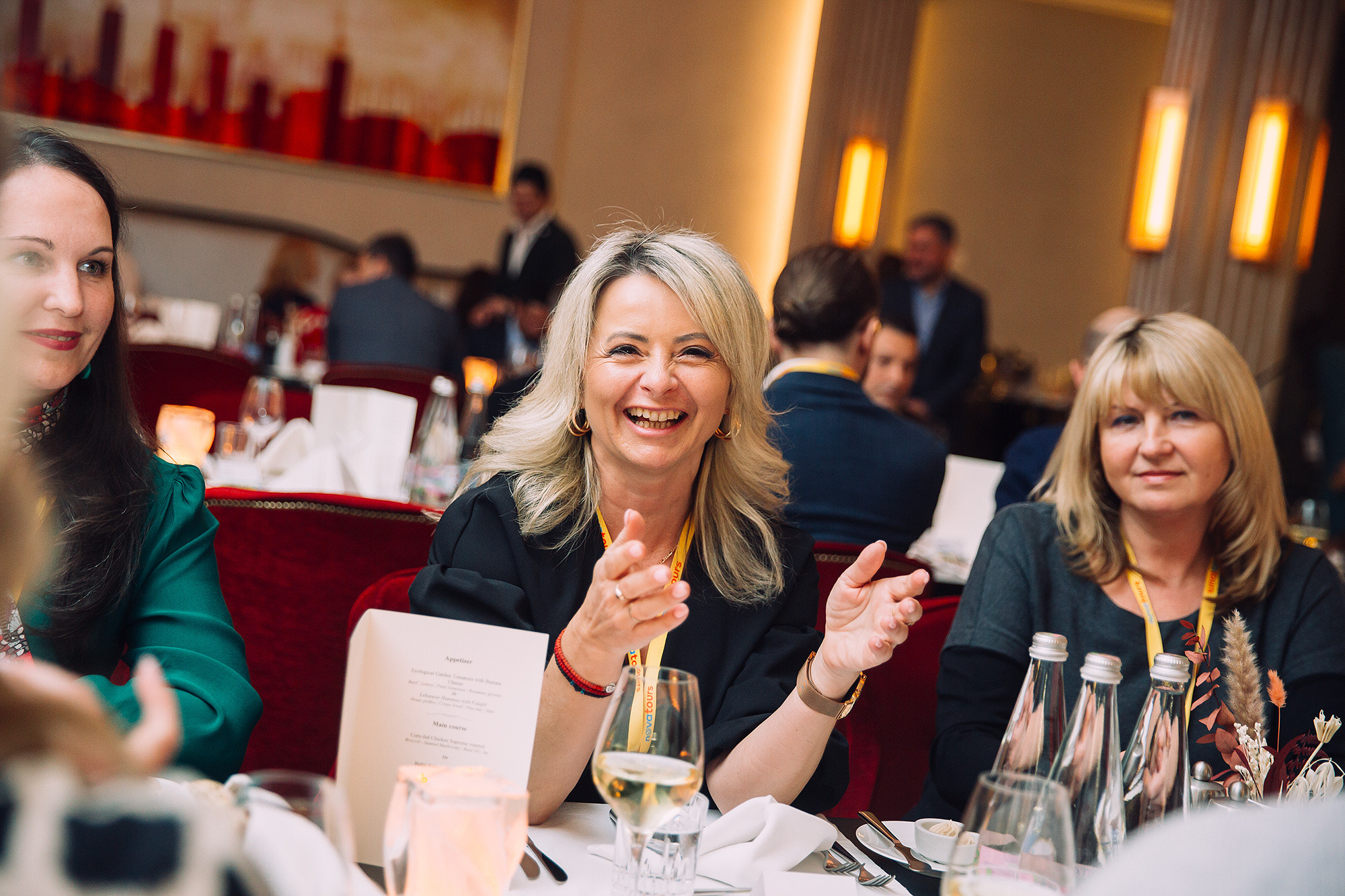 Novatours. Свадебный фотограф в Риге Юрий Кор