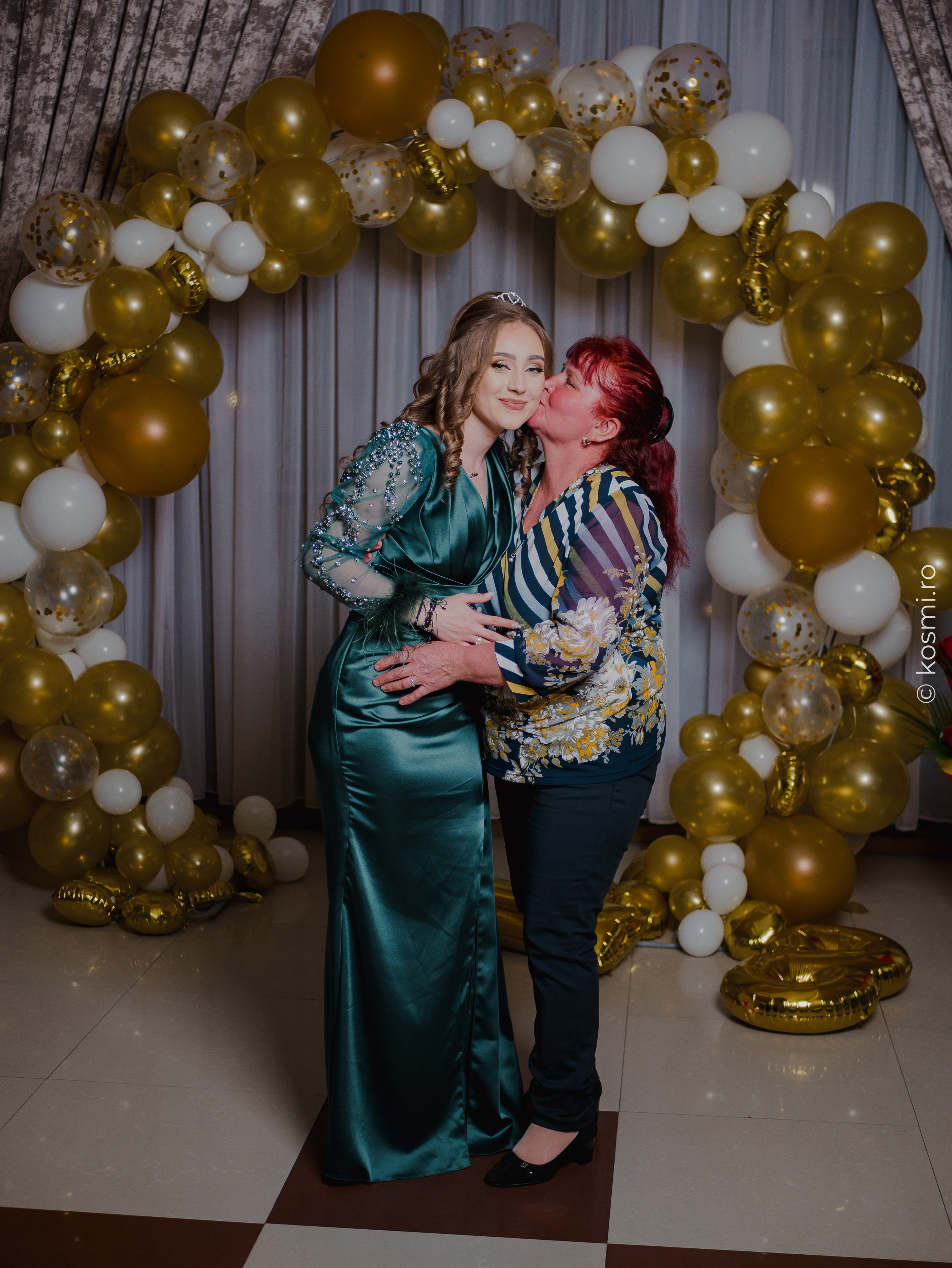 Majorat Andreea. Kosmi