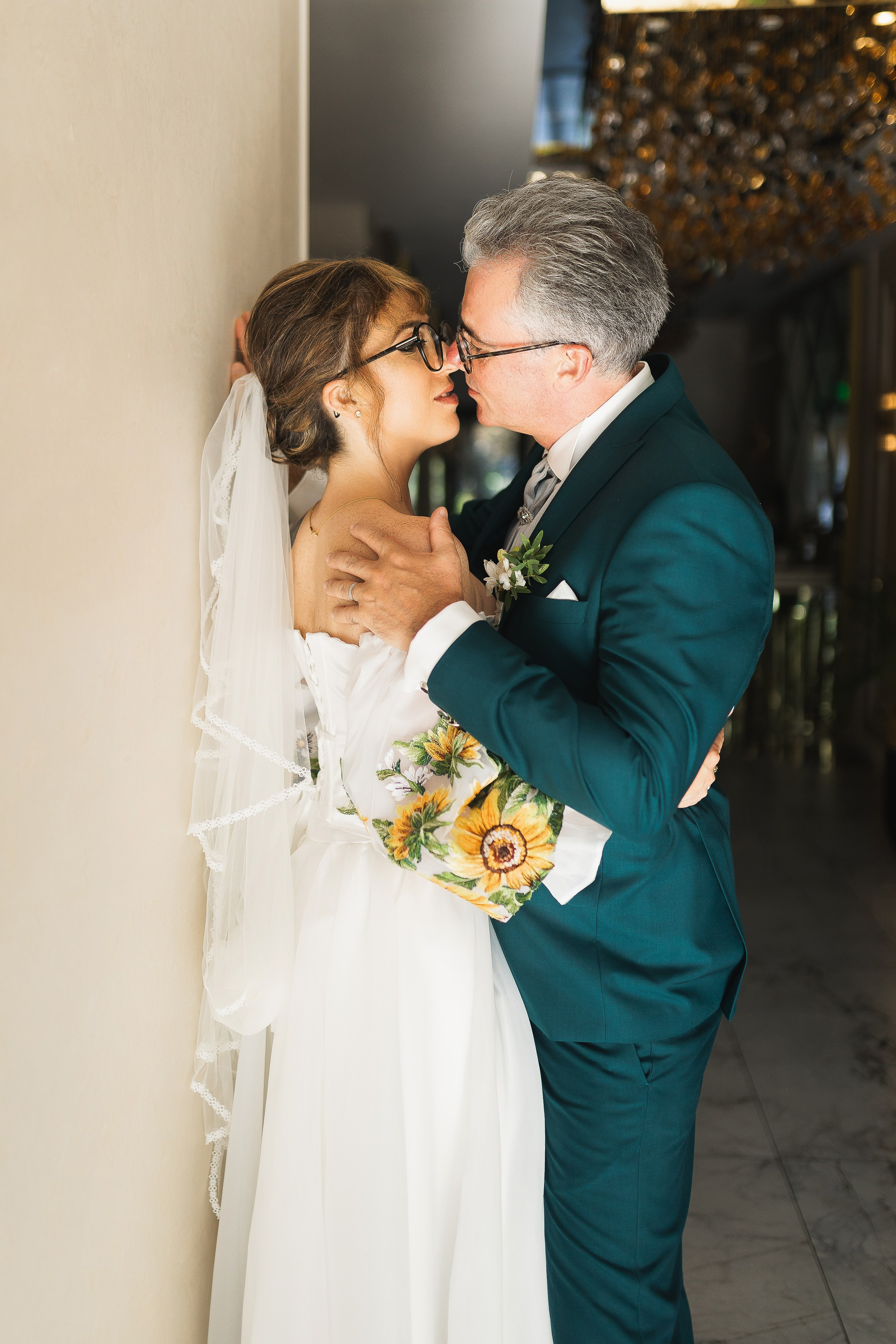 Alexandra & Renaud. Vlad Aconstantinesei Photographer