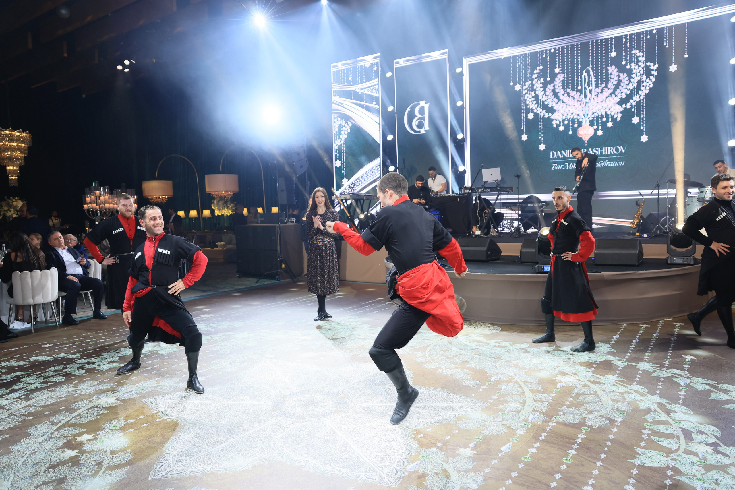 DANIEL. Фотографы на свадьбы и мероприятия Студия «Шалом»