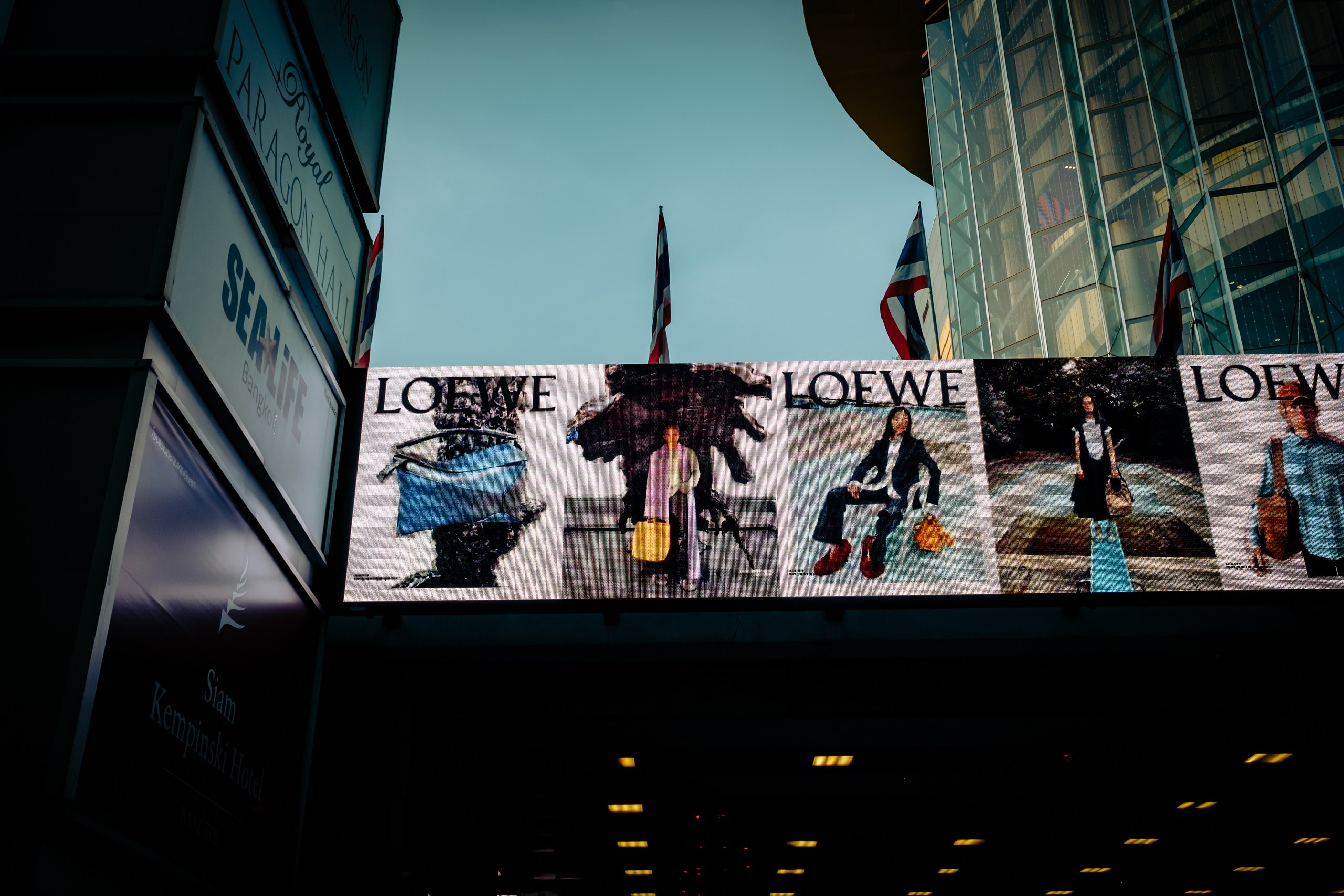 Siam Paragon, Bangkok. Photographer in Seoul Dobrokvashina Natalya
