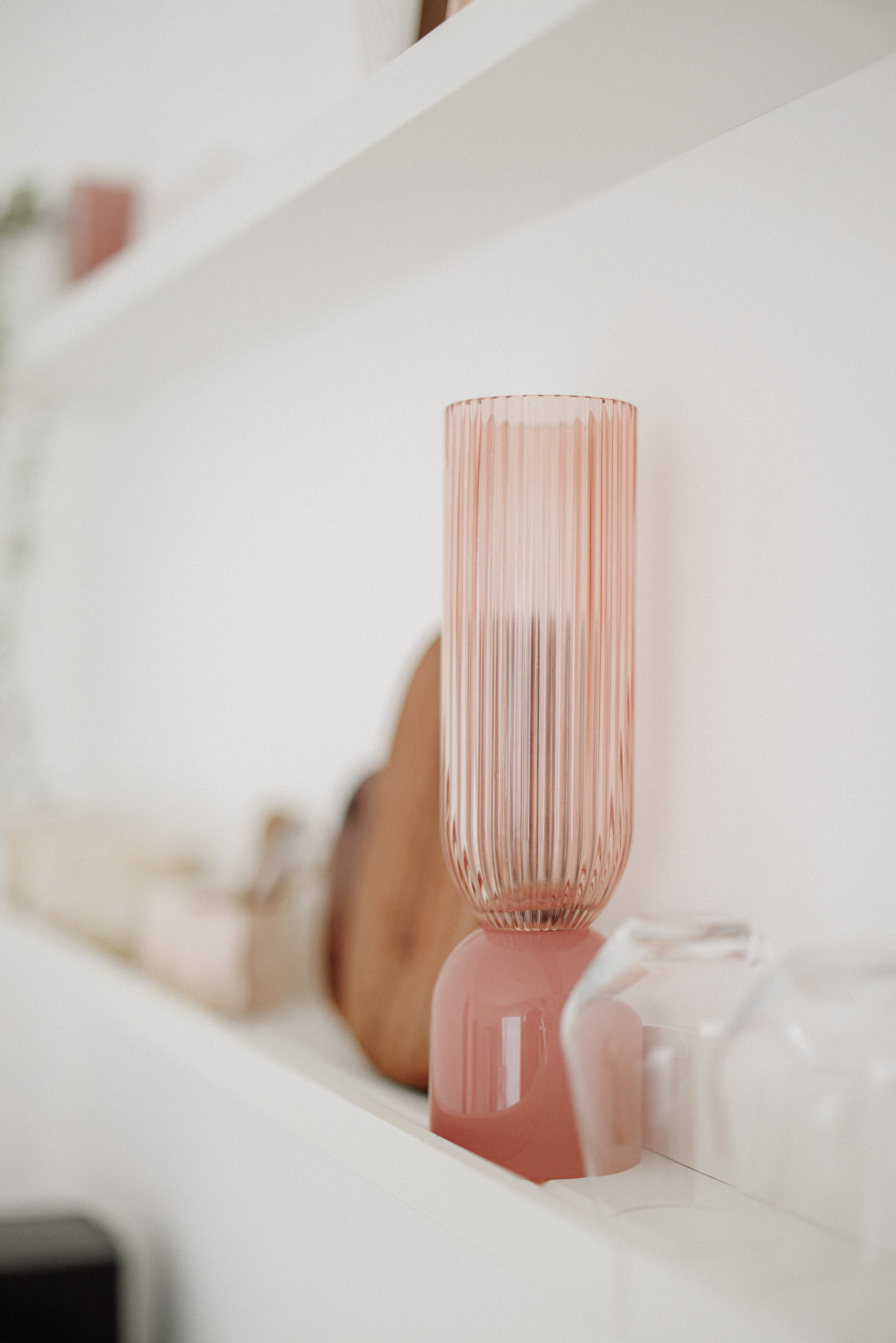 Book your Daylight Photo Studio in Uster now and create content with character!. Wedding and Family Photographer Switzerland and Italy. Valeria Diaz