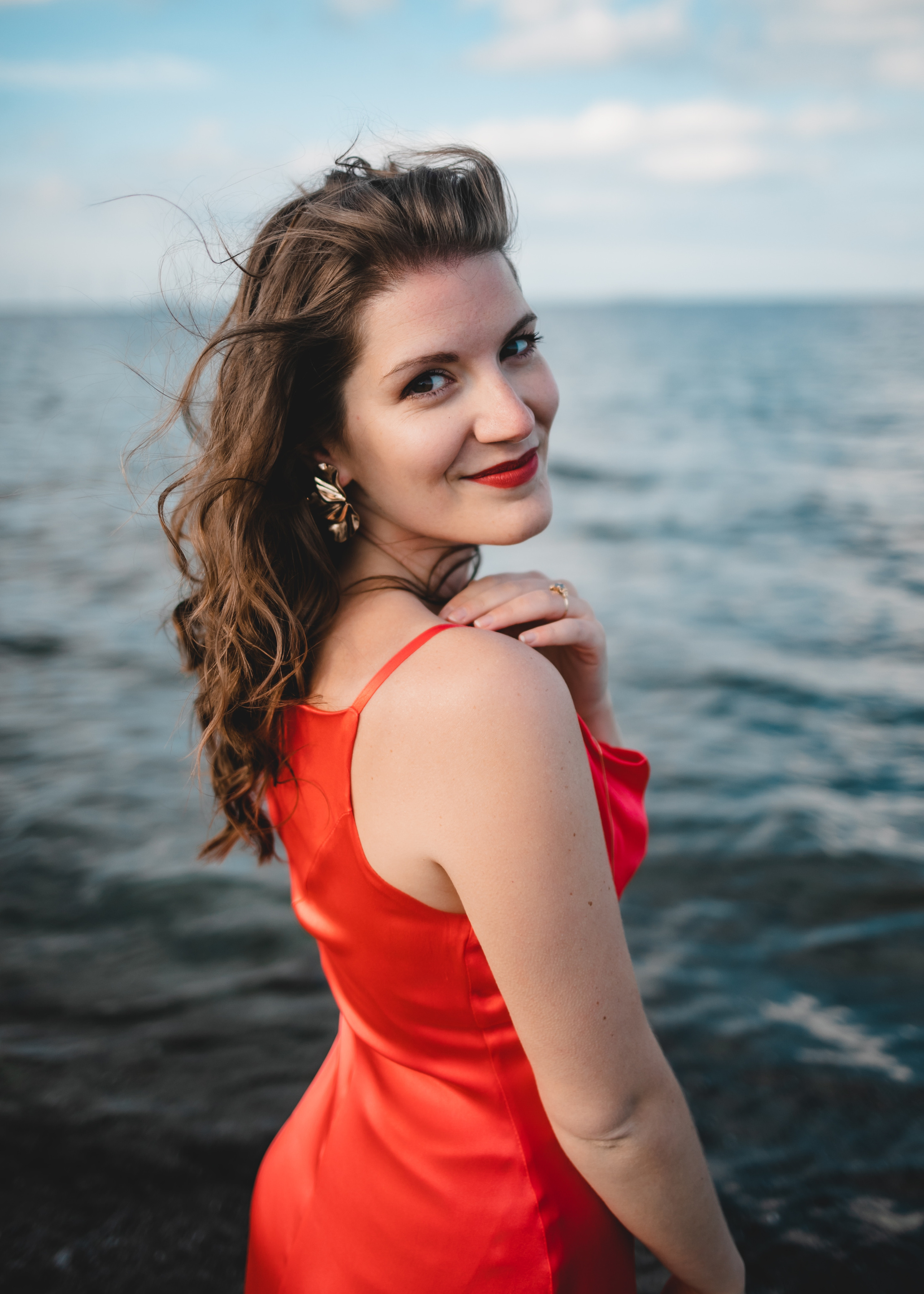 Laura — opera singer. Professional wedding photographer in Copenhagen, Denmark — Julia Byron