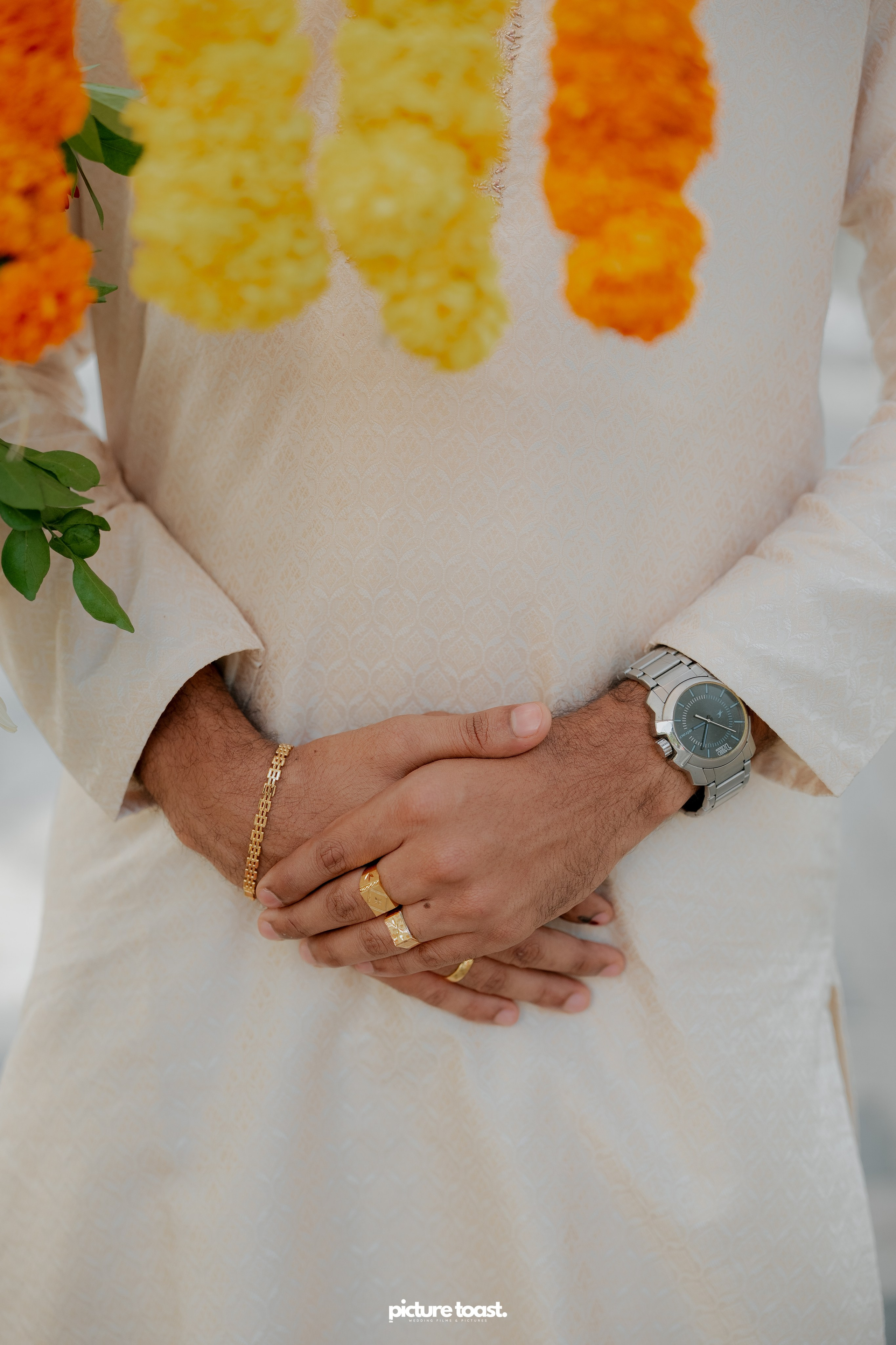 Traditional Kerala Hindu Wedding. Fine art Wedding Photographers in India & Canada