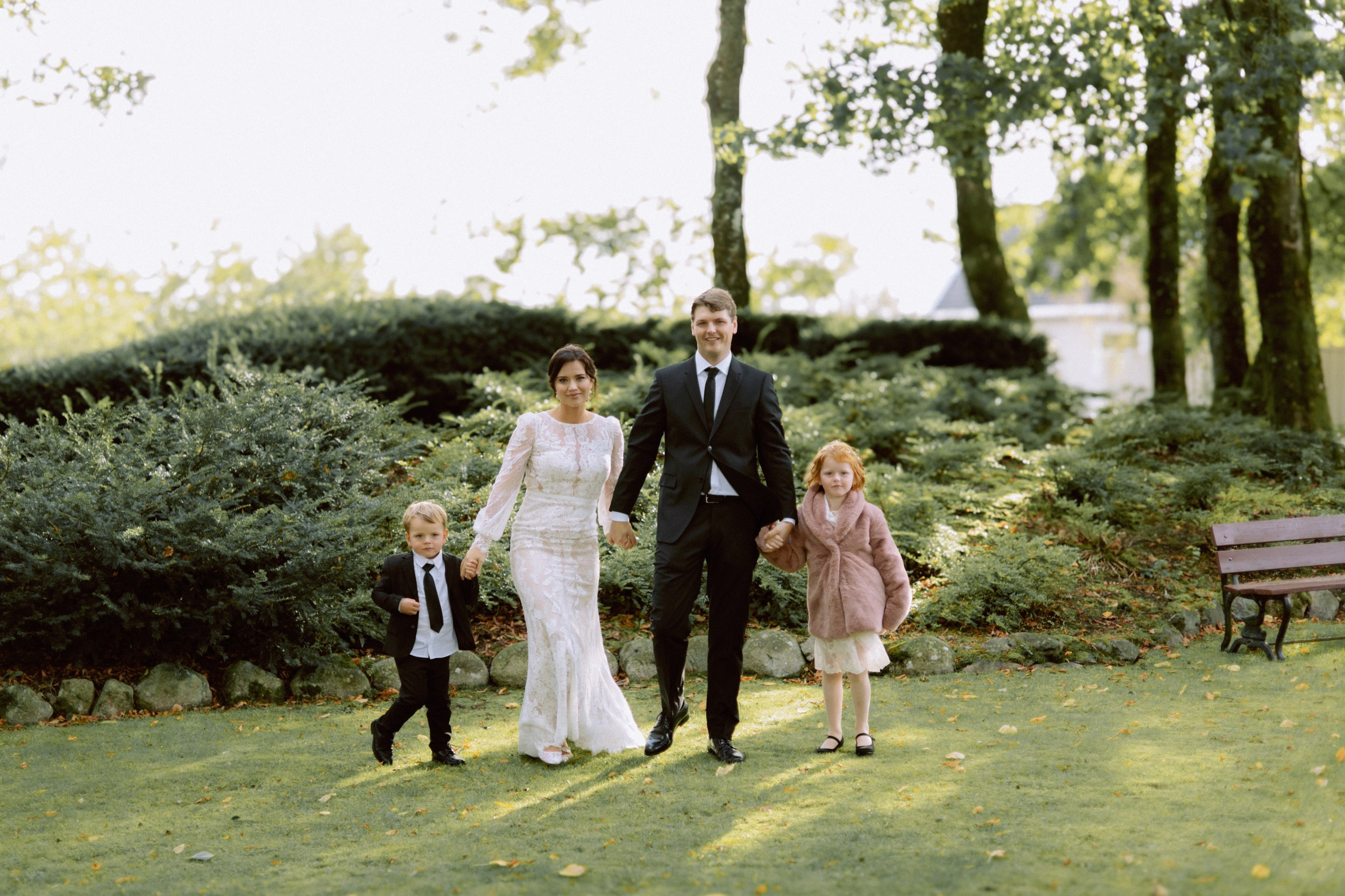 Our beautiful film. Warm family & Wedding stories