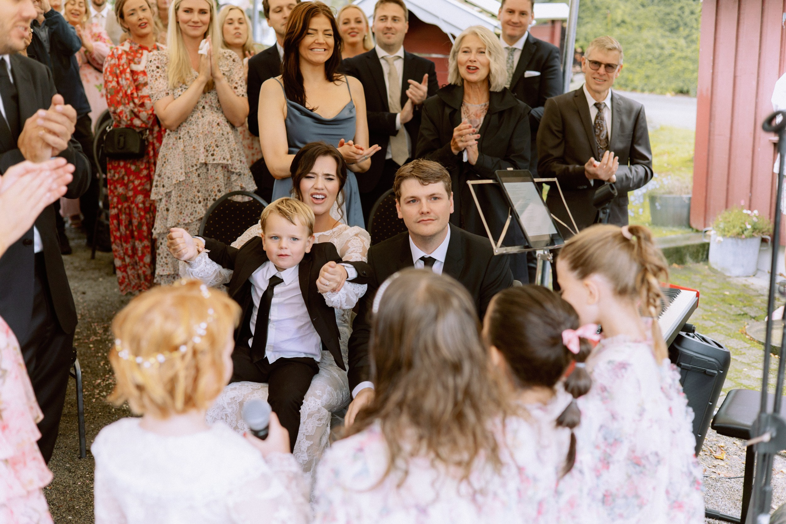 Our beautiful film. Warm family & Wedding stories