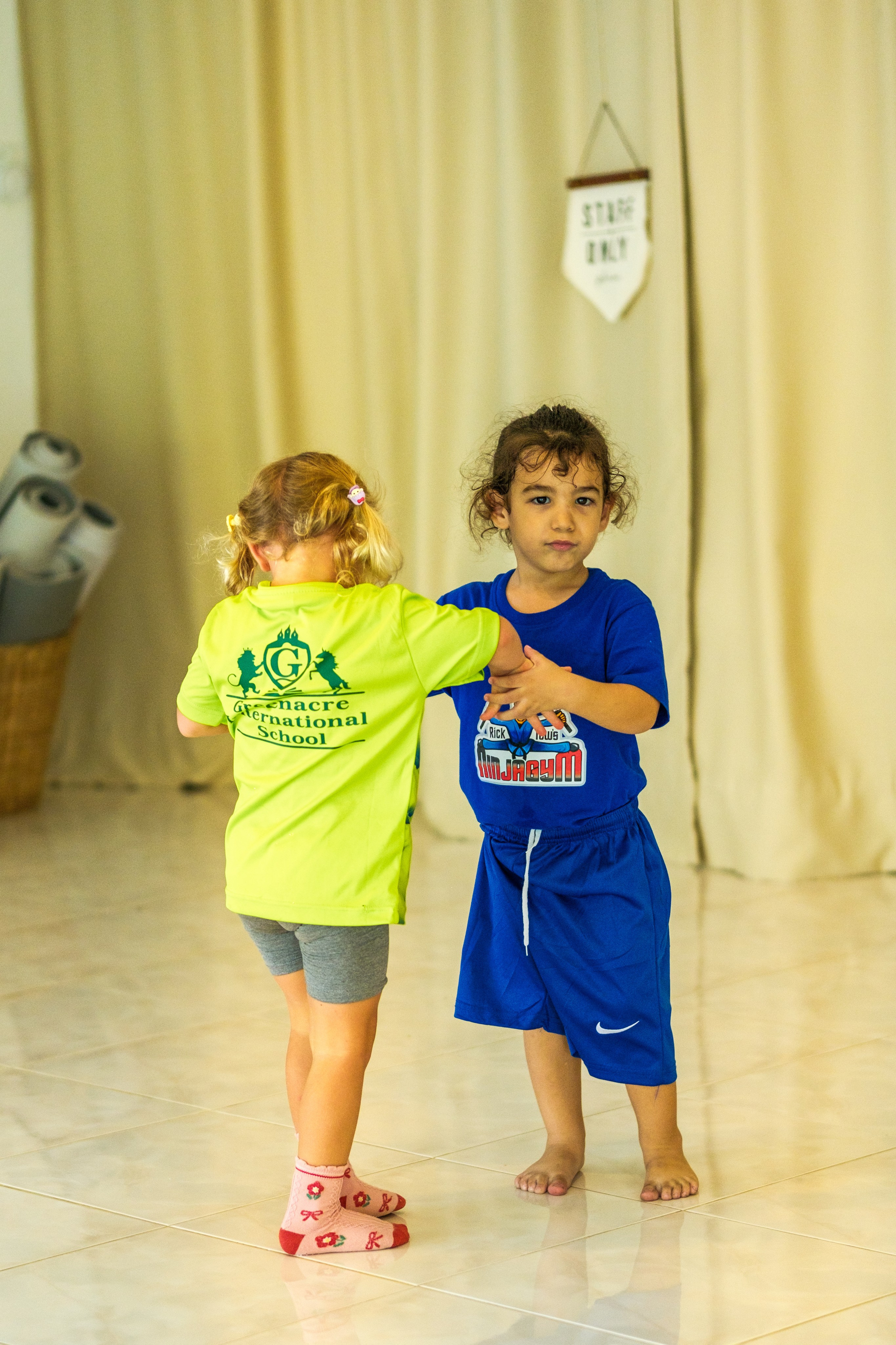 Dance class. Graytail Photo