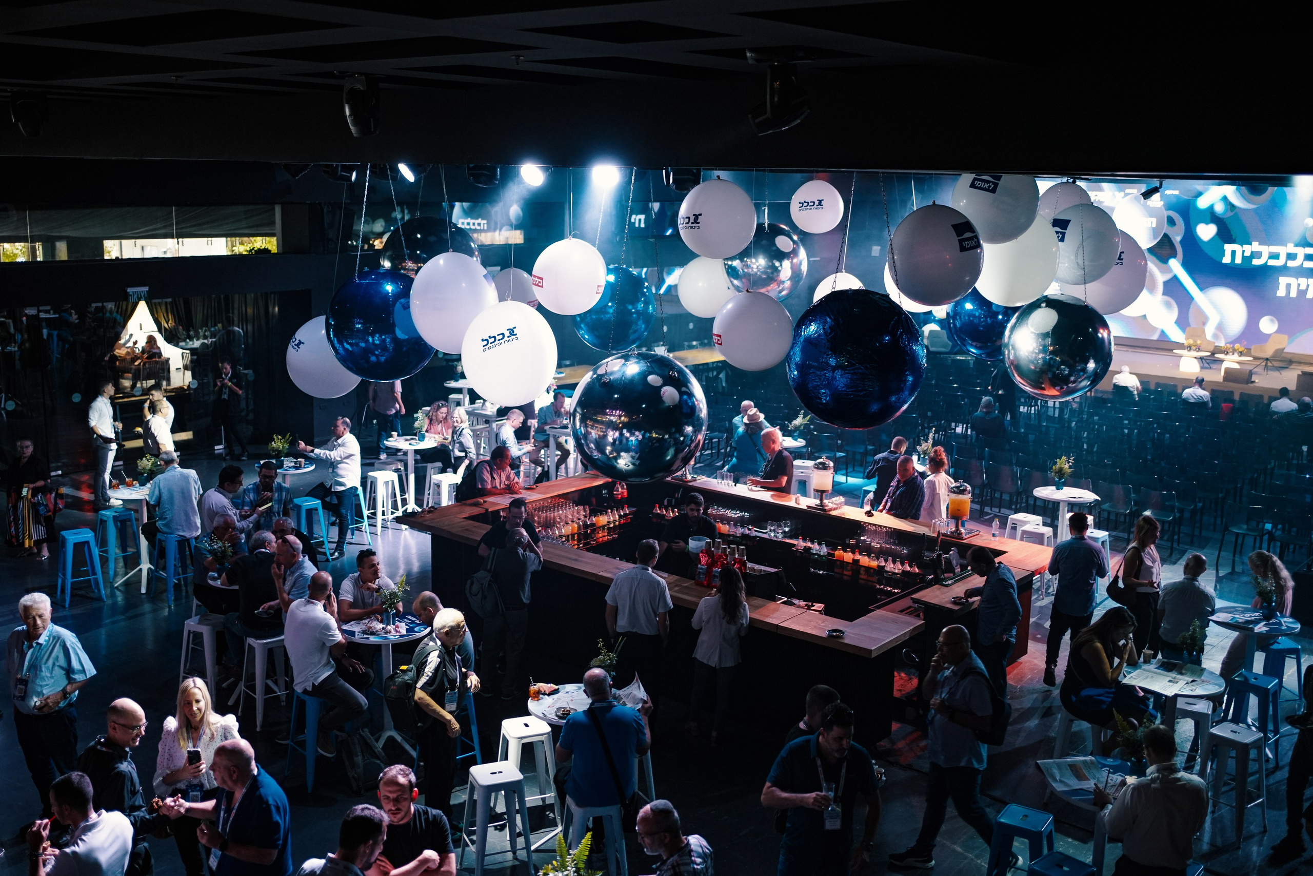 Business. Dmitry Gorodetsky Event Photographer