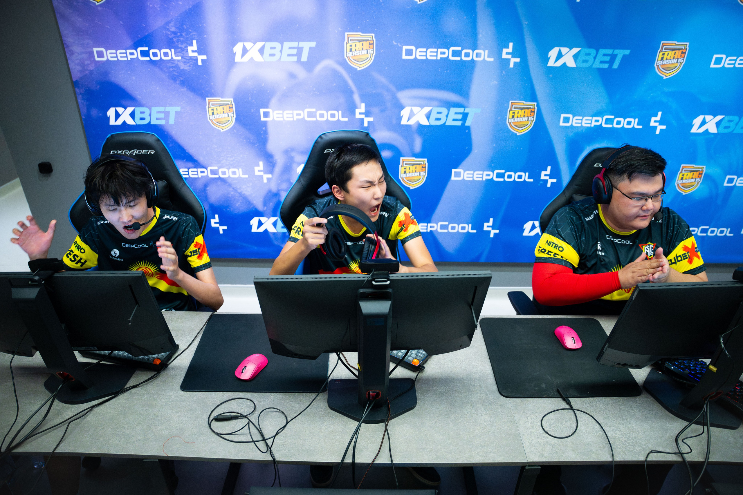 LanDaLan & FRAG & GLuck Yungstar & UCA