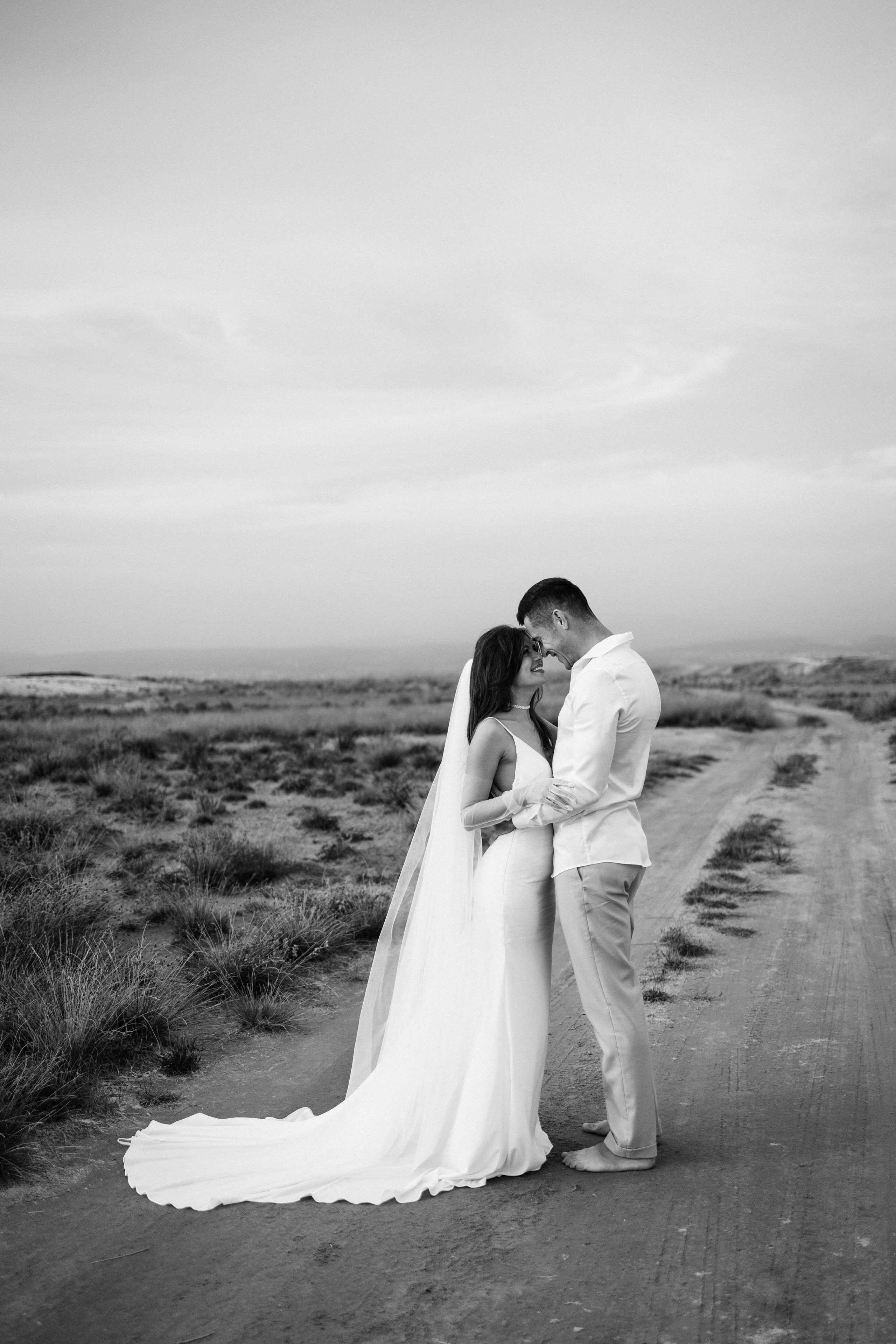 Irina & Victor. Photographer Alina Sparrow