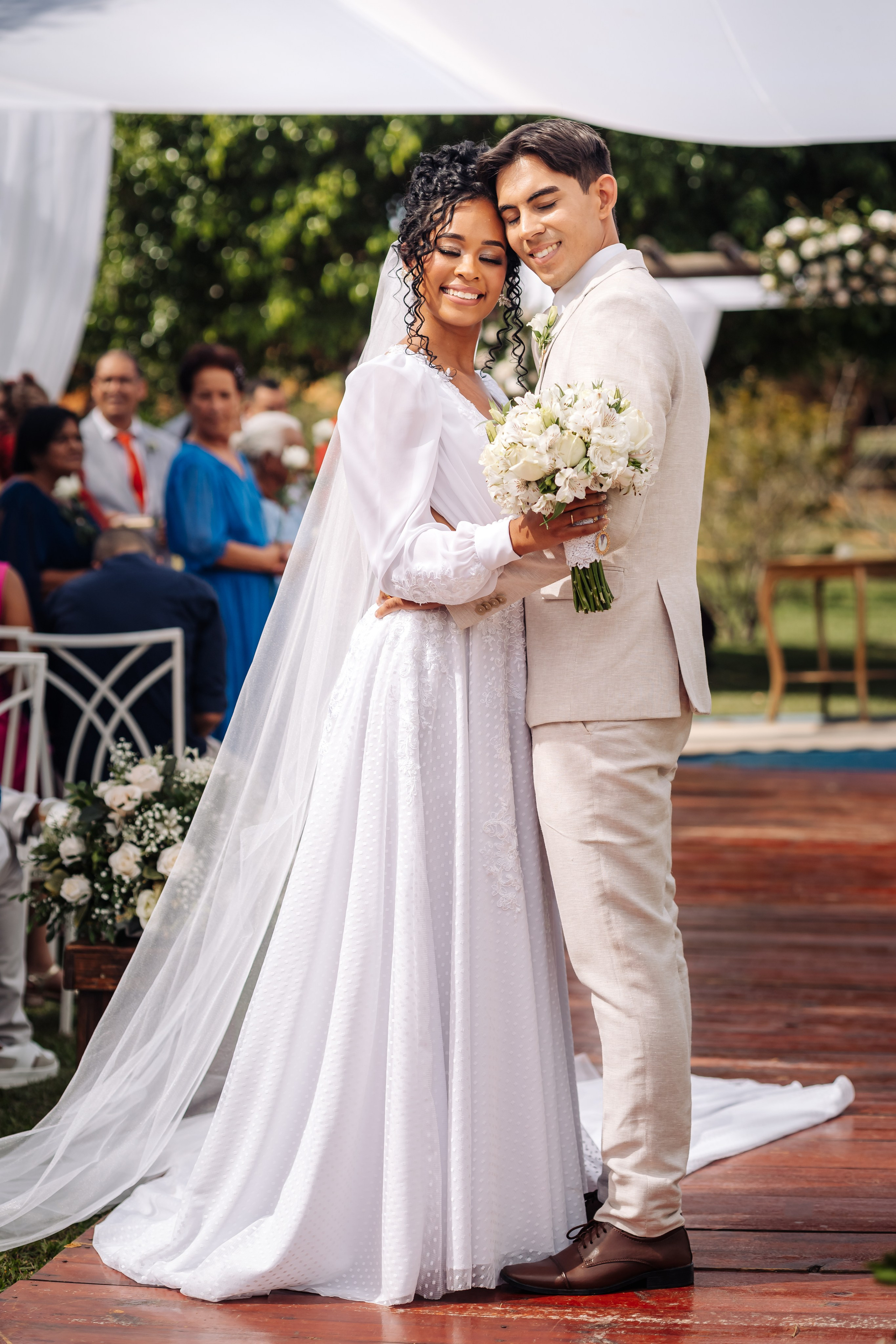 Kênia e Gabriel. Fotografia de casamento e ensaios | Montes Claros/MG