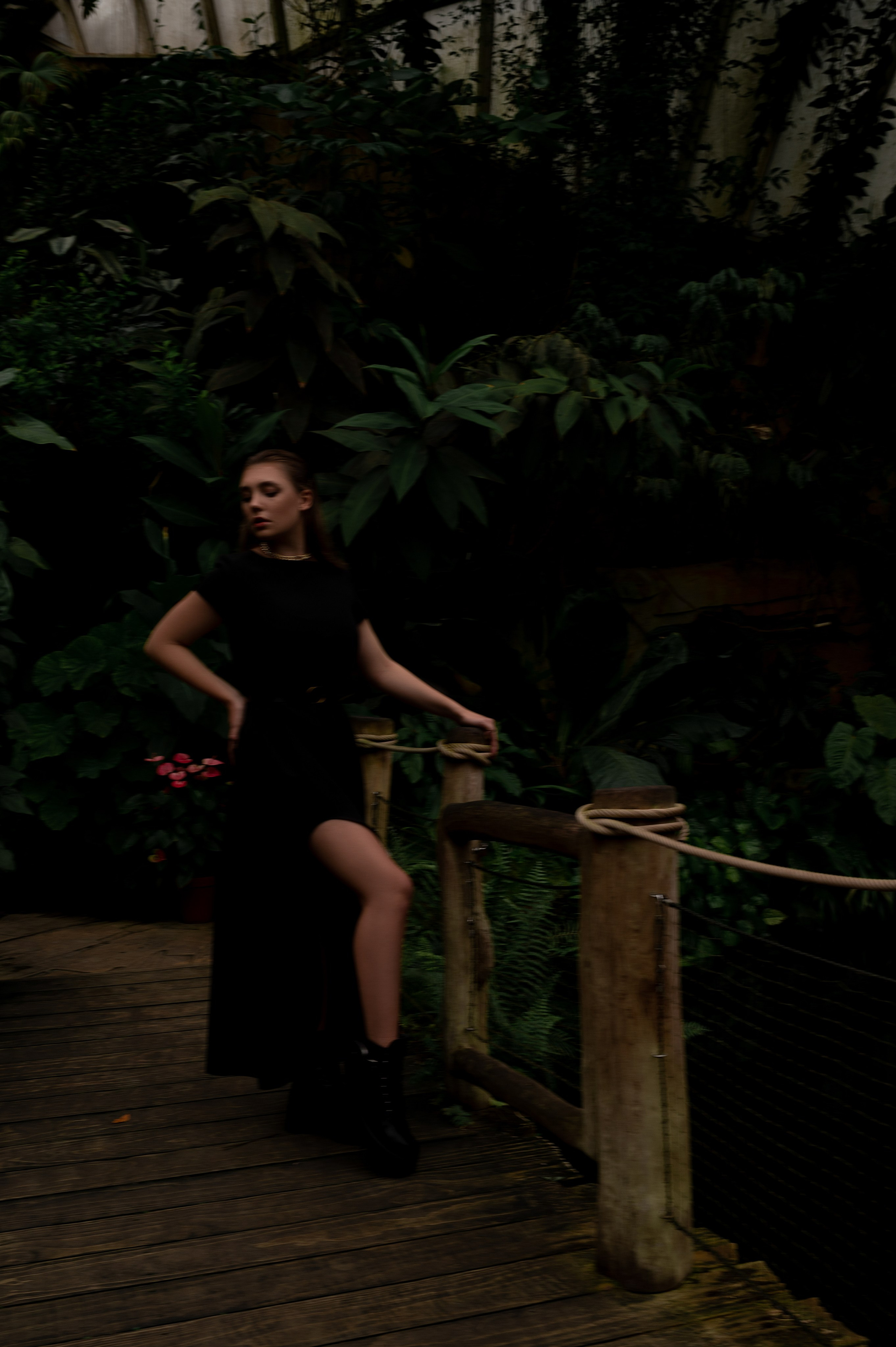 CannaXlife CBD products. ANNA-MARIA PHOTO CONTENT CREATOR — фотограф, эстет, художник и визуальный эксперт в Instagram, работающий в Праге