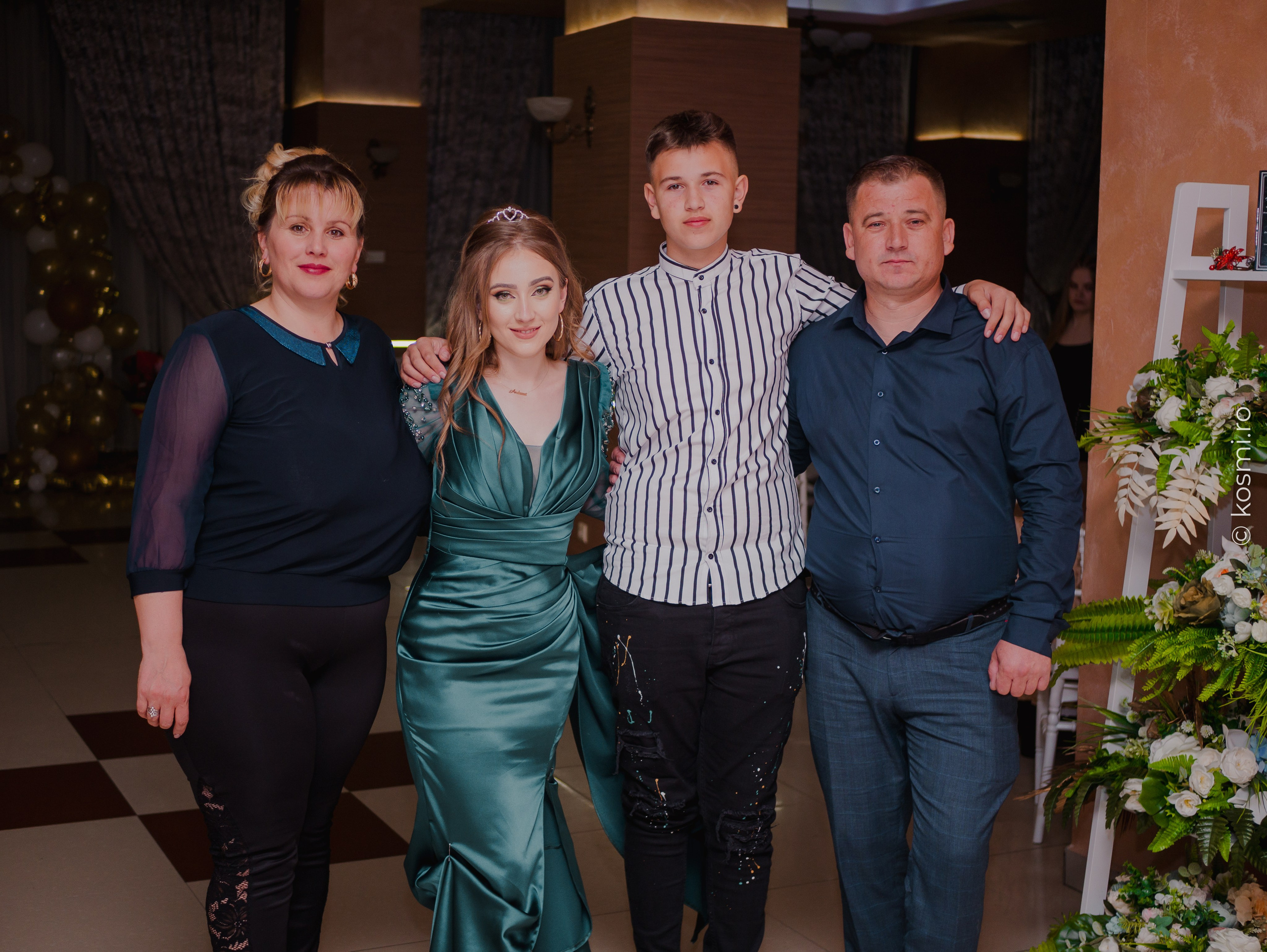 Majorat Andreea. Kosmi