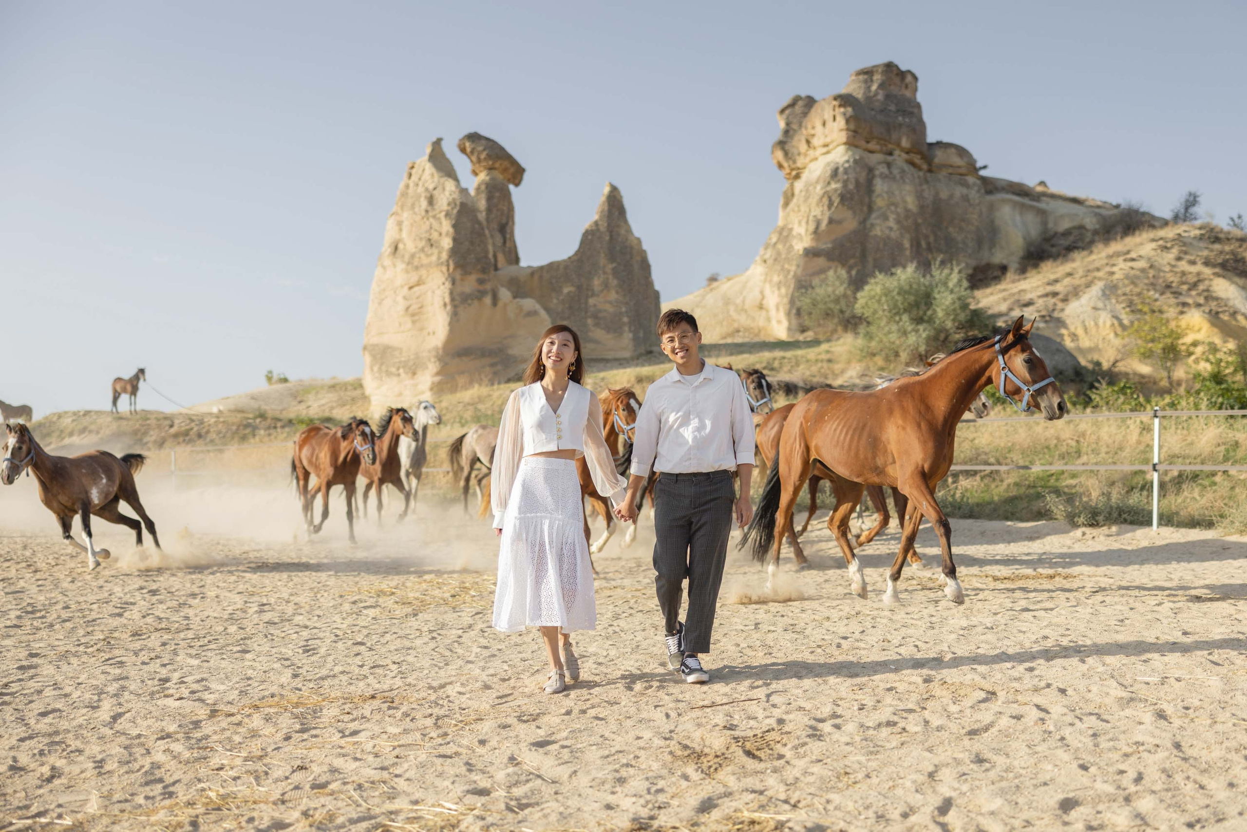 Couple photo shoot in Cappadocia. Julia Ganch I Fashion Wedding Photography I Cappadocia Turkey